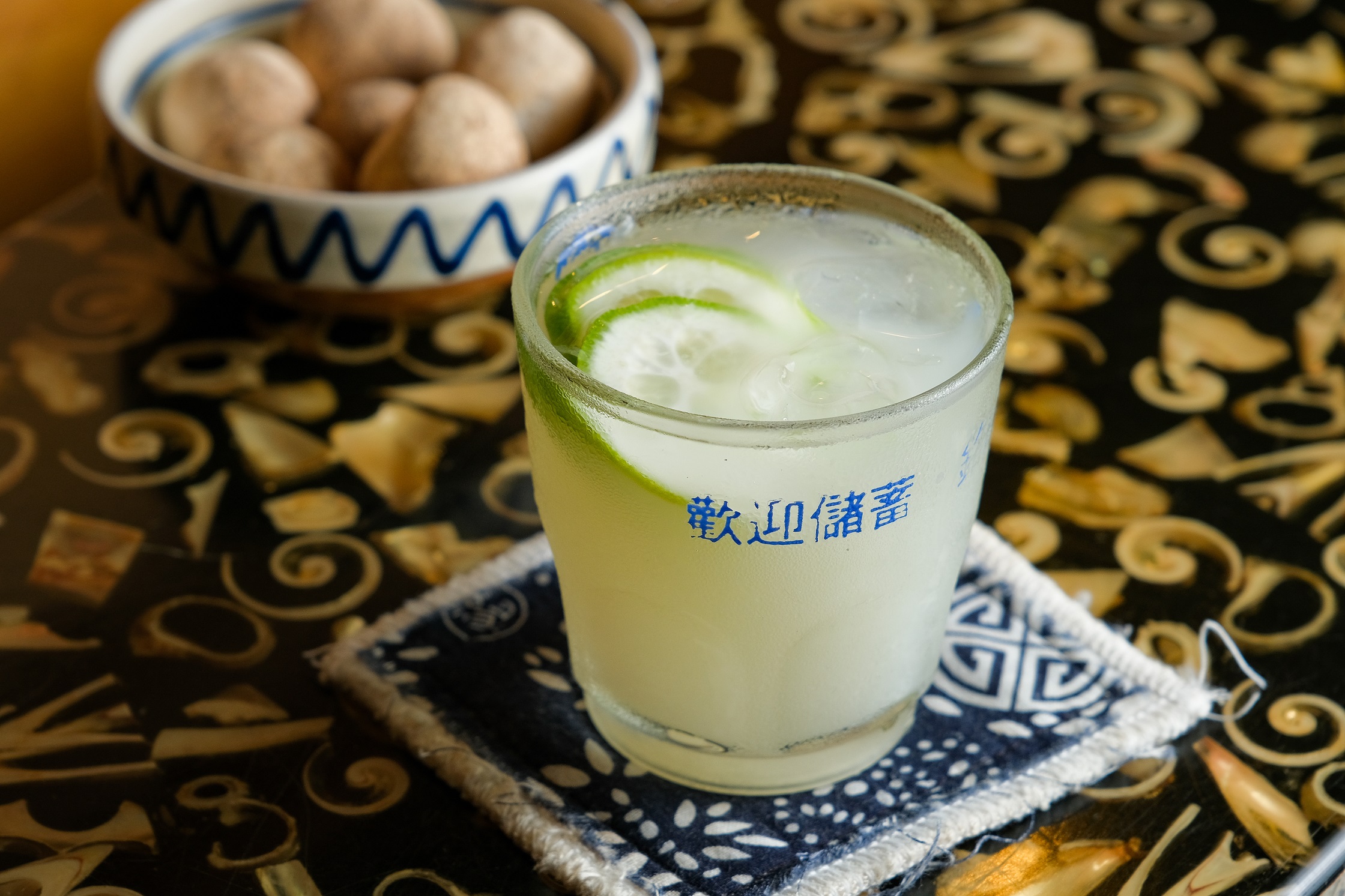 甜酒釀中帶有檸檬清香的「凱莉釀」。（100元／杯）