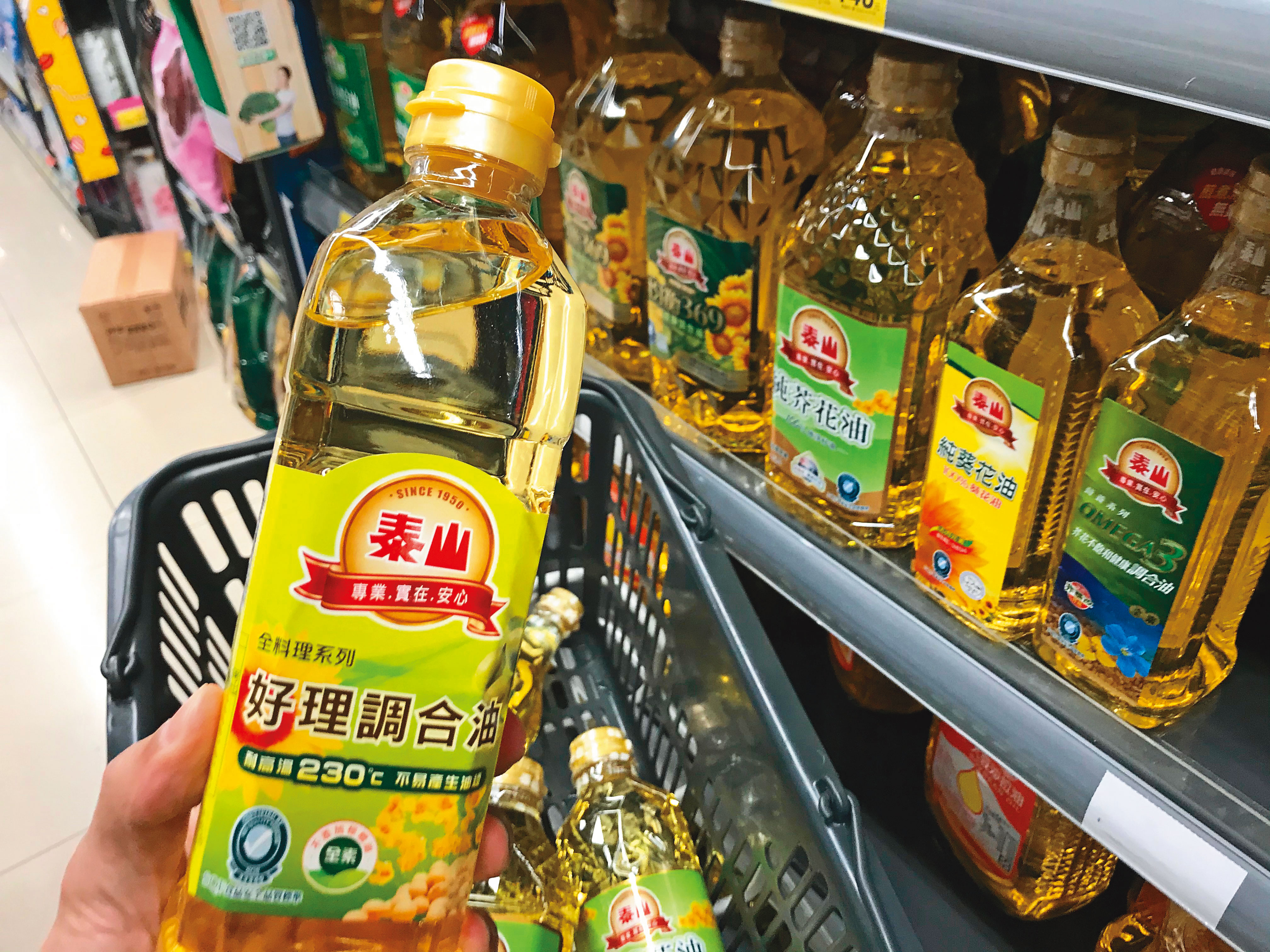 龍邦看好泰山販售沙拉油等民生品,轉投資的全家便利商店也獲利亮眼,因此不斷增加持股。
