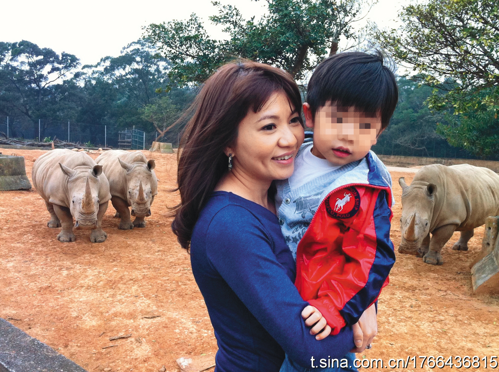董至成與老婆當年費盡心力才得一子,如今就連監護權的調解也沒有共識。(翻攝自董至成微博)