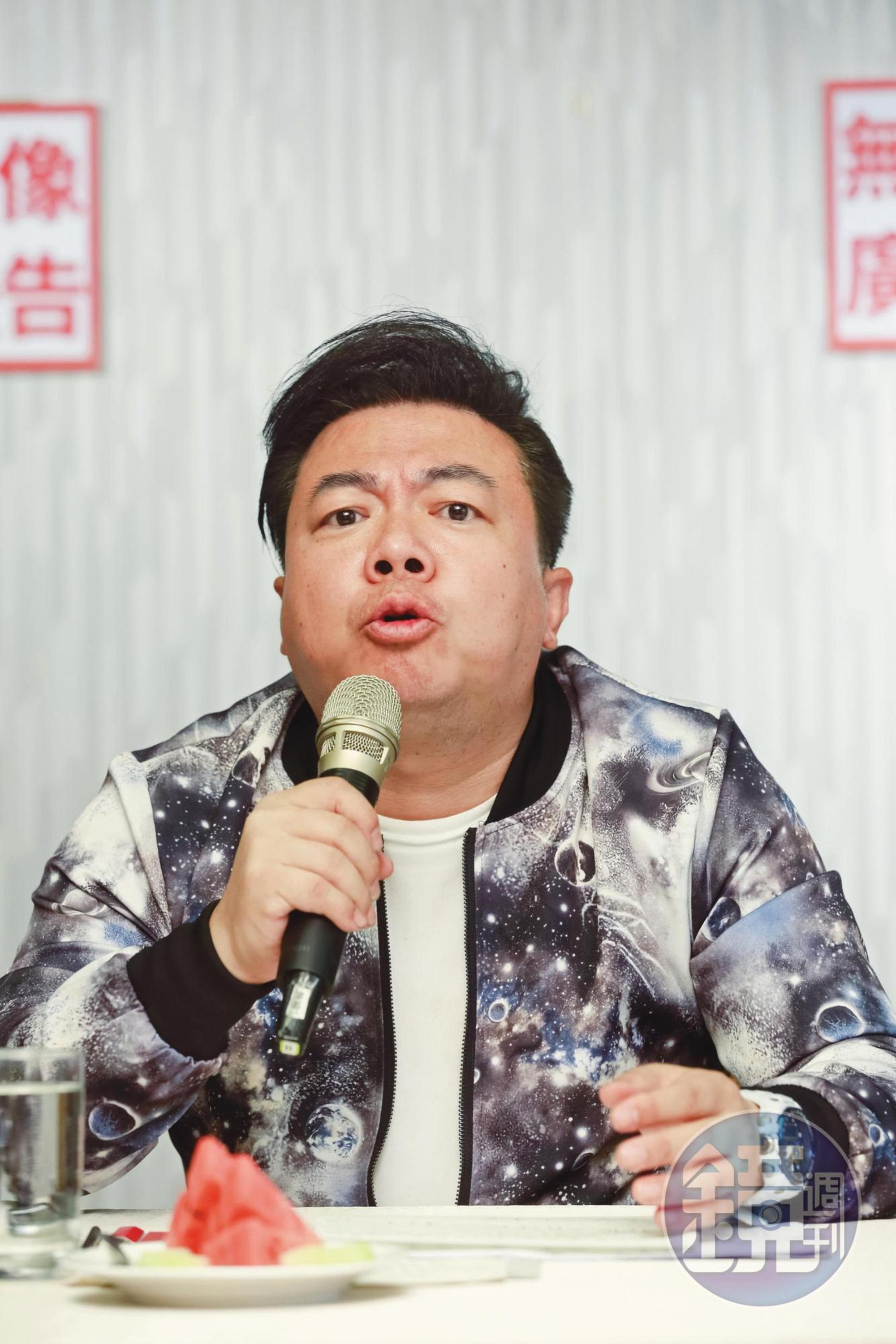 對於離婚爭產,董至成的態度堅決,而且過往「男主外女主內」的觀念相當強硬,一直強調老婆過去20年都「沒工作」。
