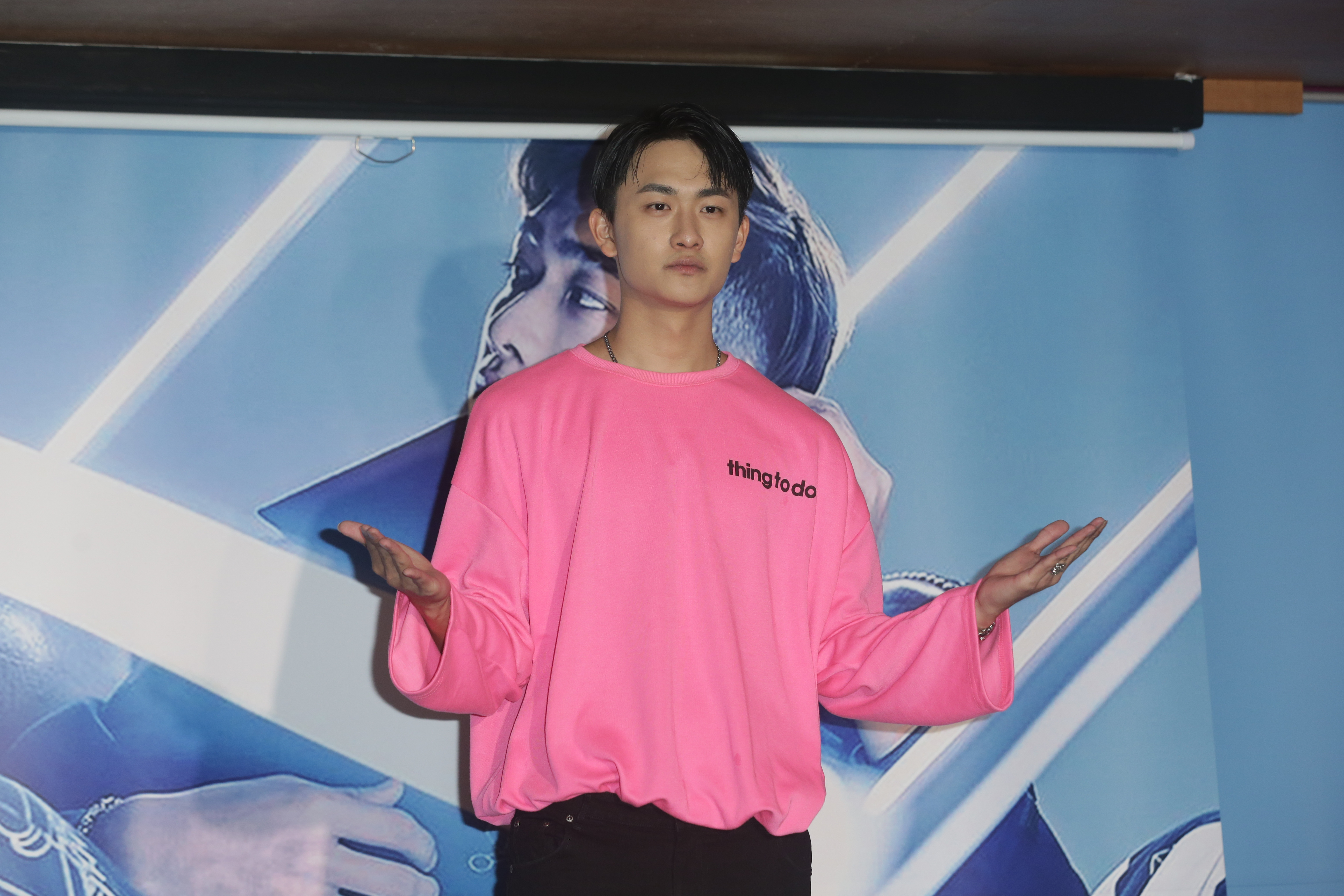 從YouTuber出道的巴巴烙(毛祁生),舉辦EP《沒有興趣》新歌發表會。