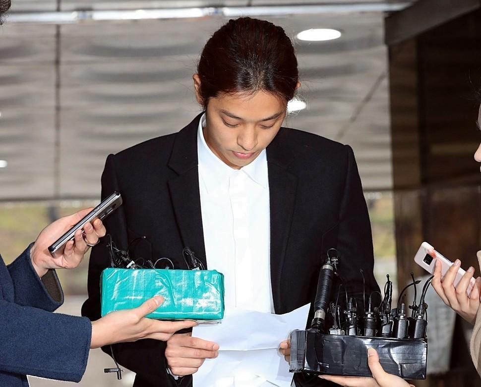 鄭俊英涉嫌偷拍、集體性侵一審被判有期徒刑6年,可再上訴。(網路圖片)