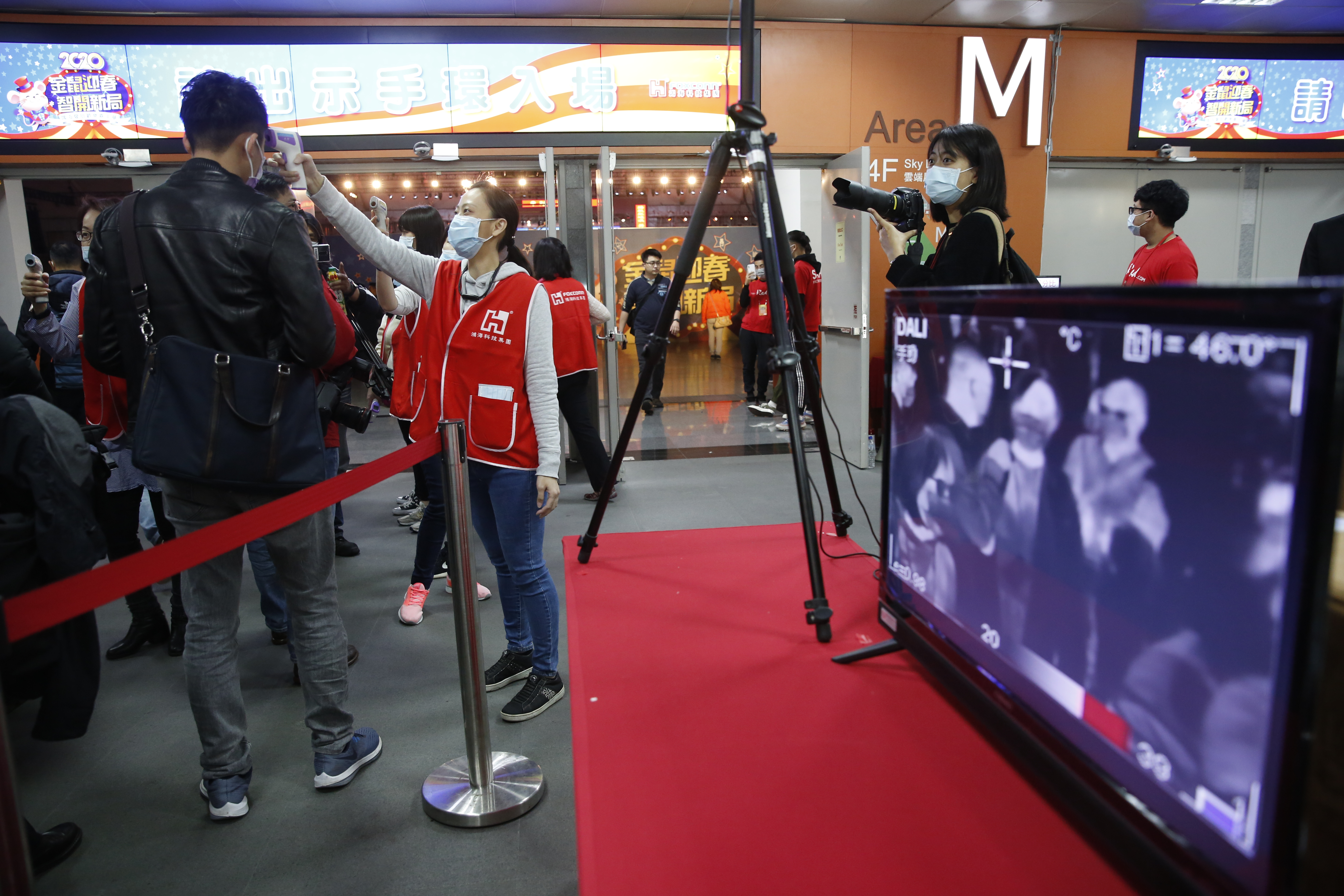 鴻海開出科技業第一槍，去過11處景點員工在家上班，自主健康管理7天。（示意圖）