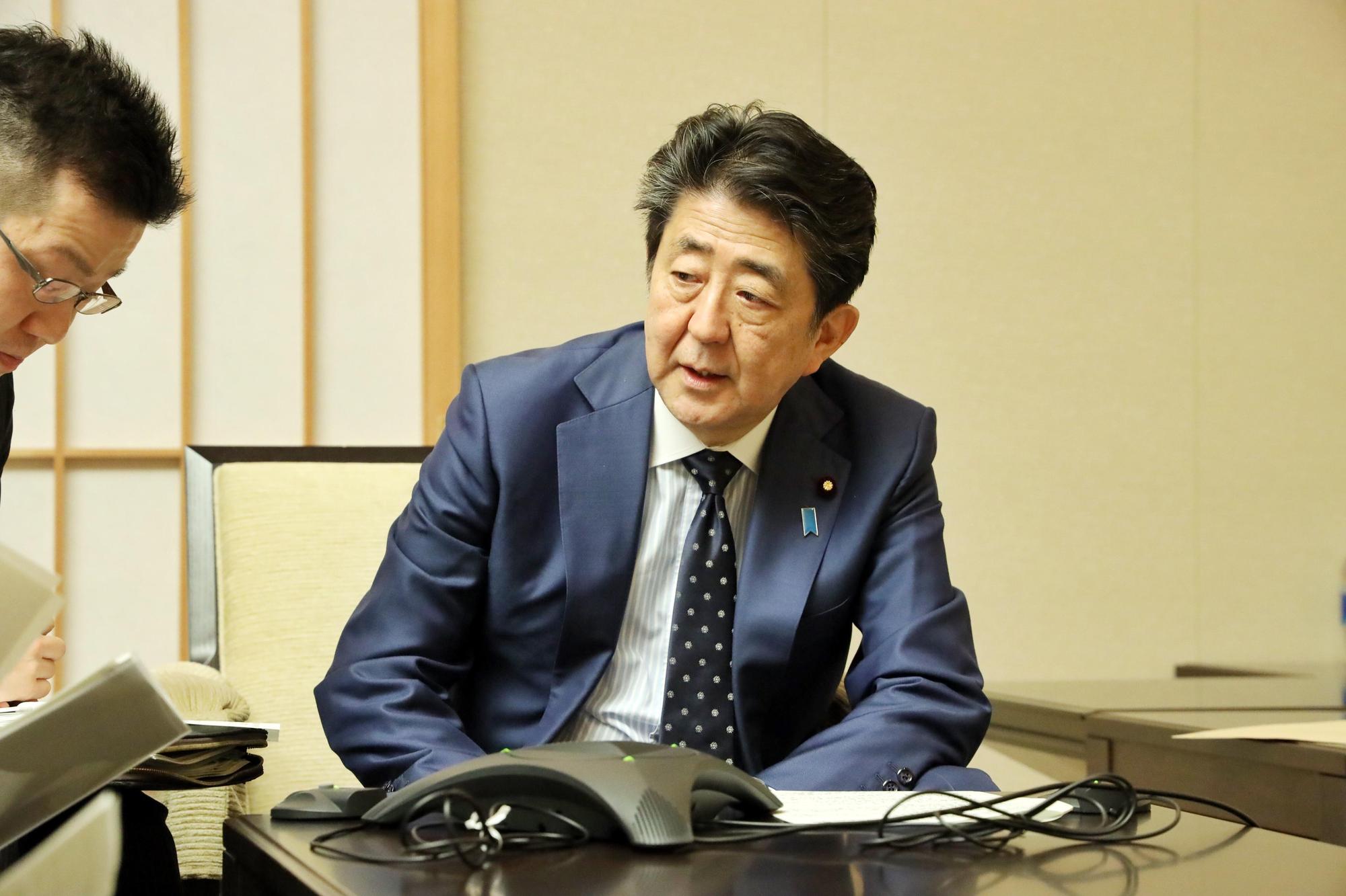 日本首相安倍晉三將於明(7日)發表「緊急事態宣言」。(翻攝自安倍晉三推特)