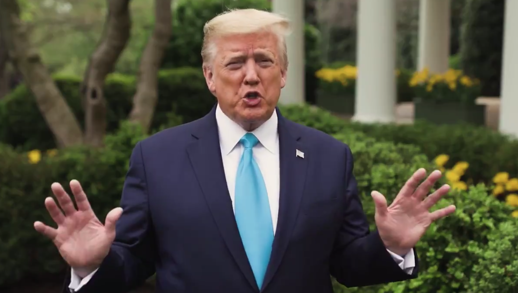 川普今在白宮記者會上反嗆譚德塞才是把問題政治化的人。（翻攝自川普推特）