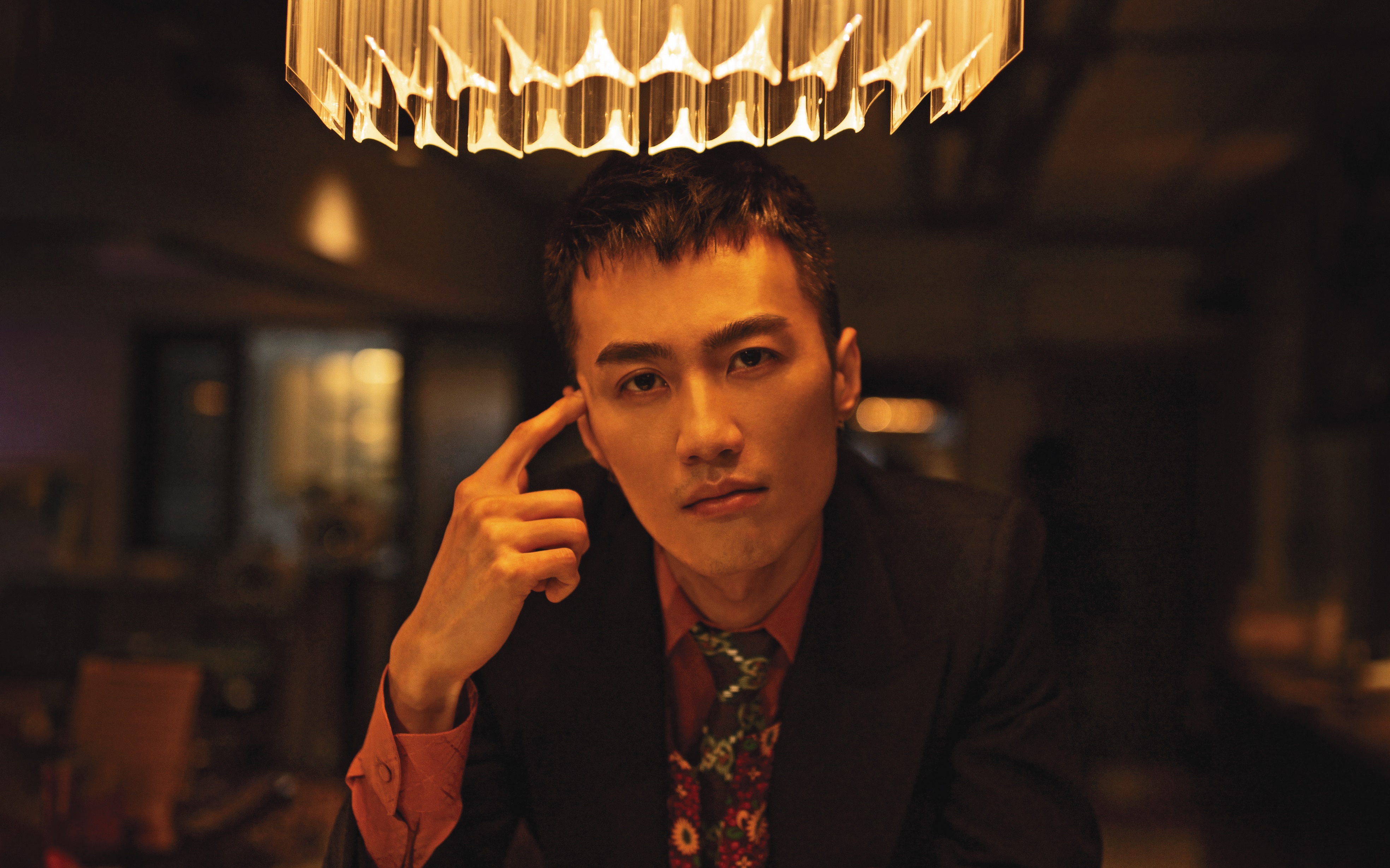 李英宏台上台下頗有反差，他形容，「舞台上的感覺，比較像是小時候、青春時期的自己，有點過動。」