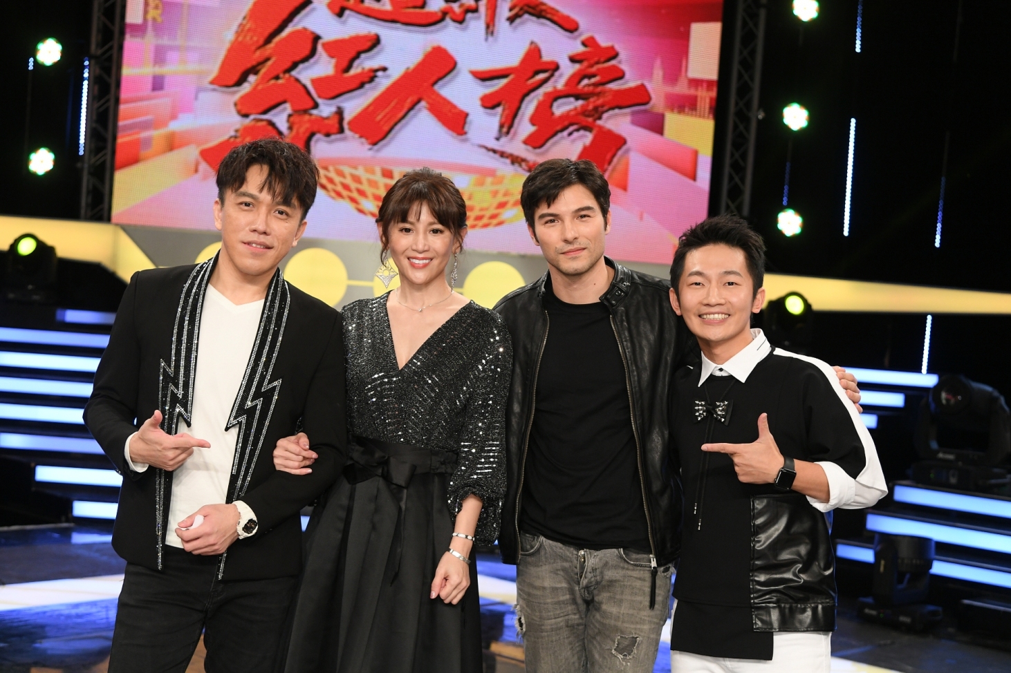 素人歌唱挑戰節目《超級紅人榜》播出以來一直是同時段收視之冠，本週來賓是與許志豪及鄭仲茵、鳳小岳及蔡昌憲。（三立提供）