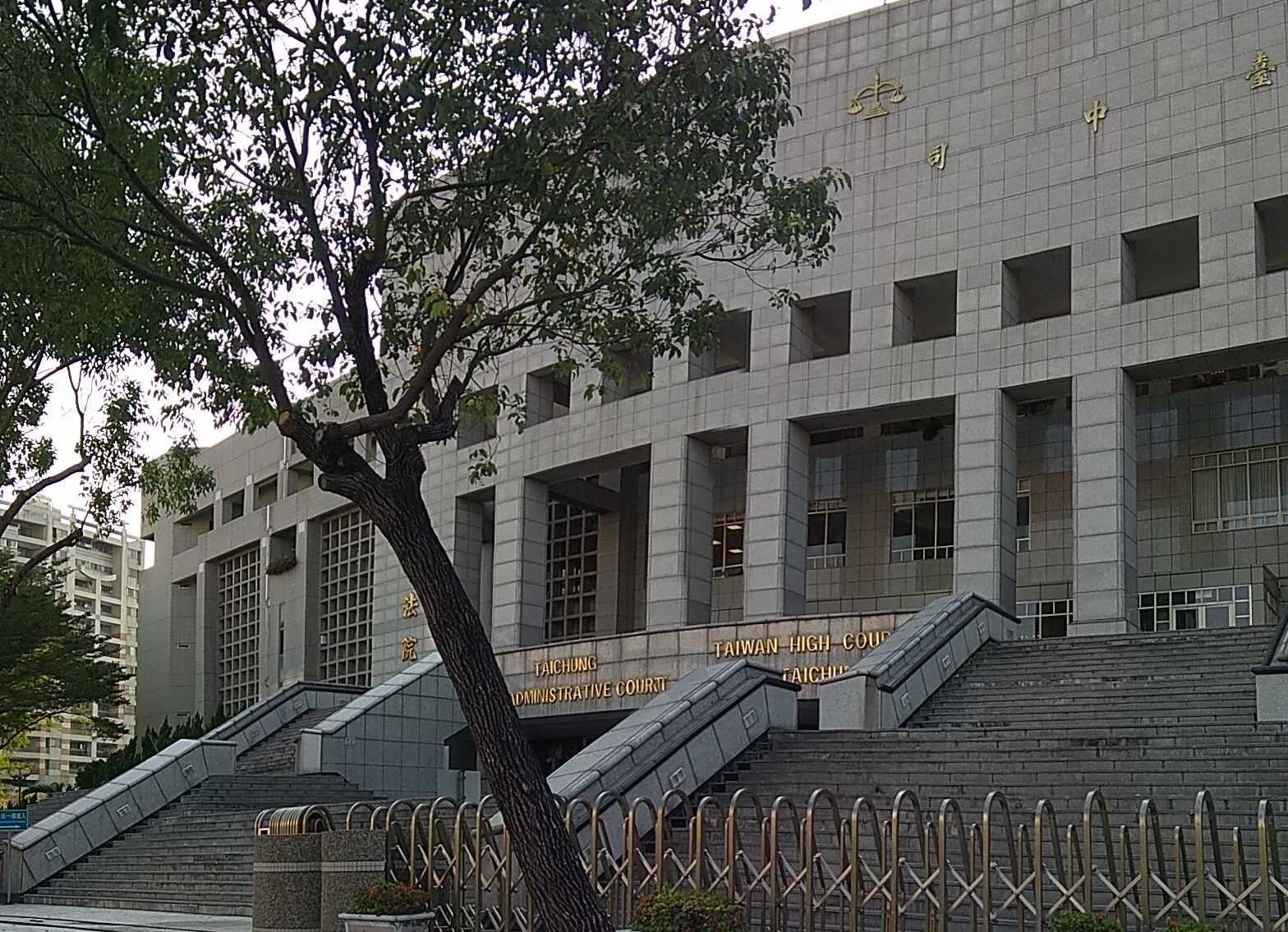 A女胸罩檢驗的DNA並非被告鄧男的，所以二審台中高分院維持一審無罪原判，全案定讞。（資料照片）