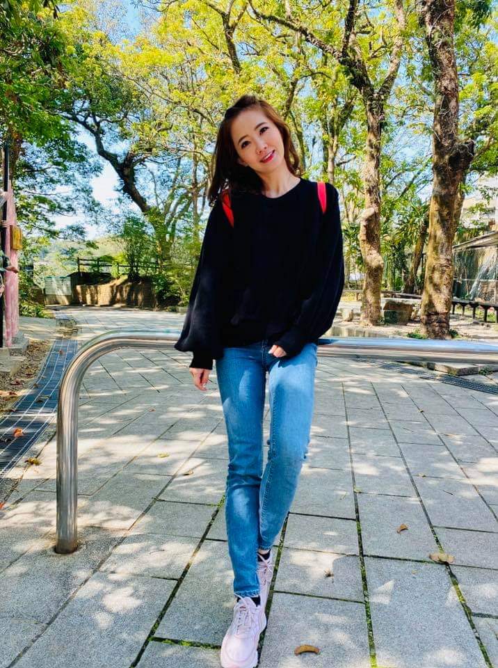 謝忻雖然之前工作全停，但卻主動要借好友錢度過難關。(翻攝自謝忻臉書)