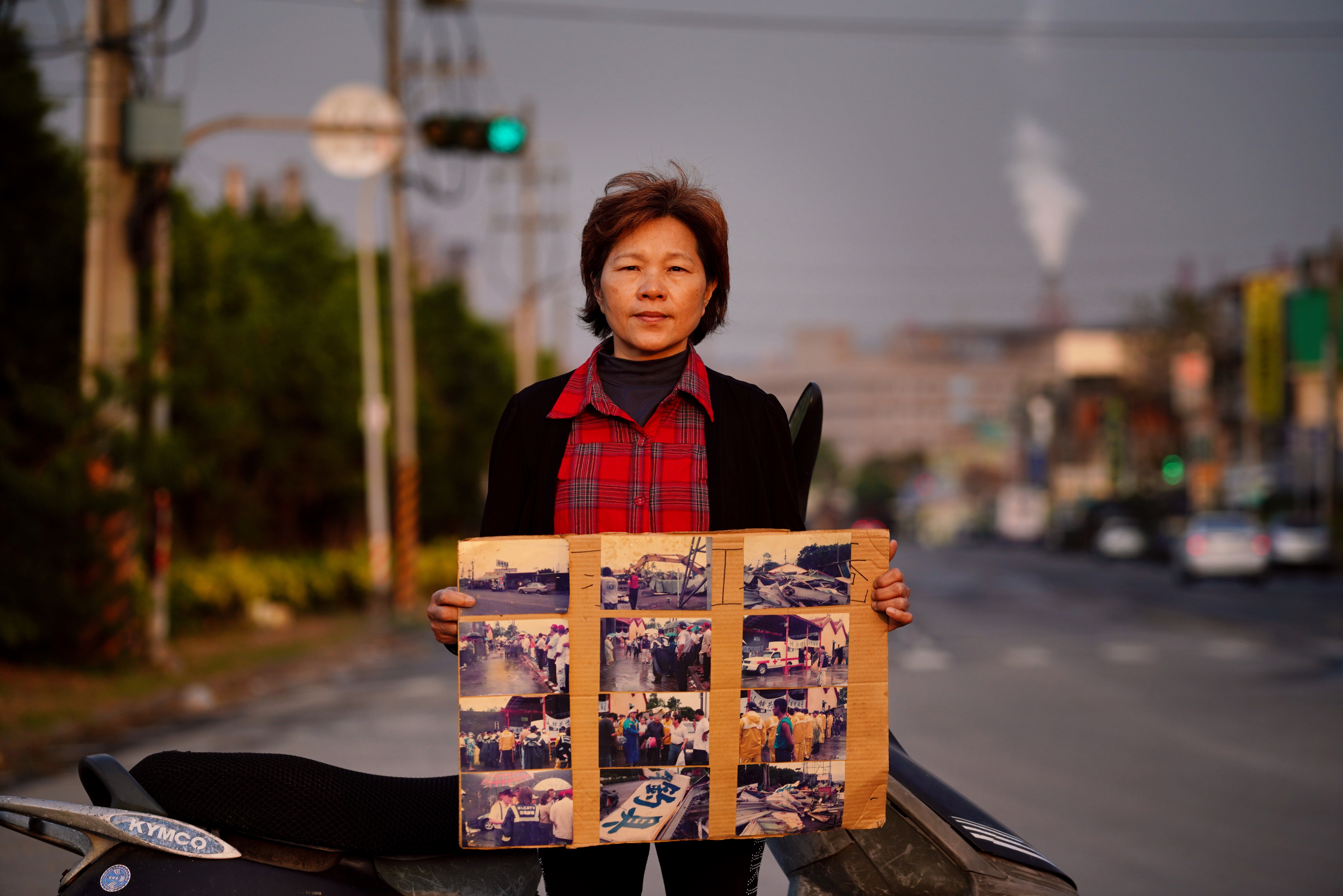 洪芳騏在遷村後持續陳情，至今仍希望透過訴訟為紅毛港人討公道。