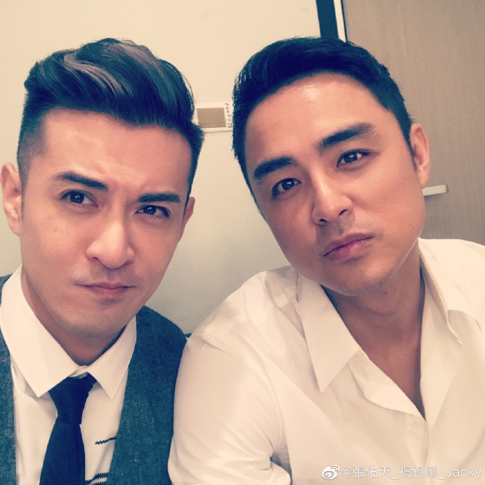 祝釩剛與明道都曾是男團「183club」成員。(翻攝自祝釩剛微博)