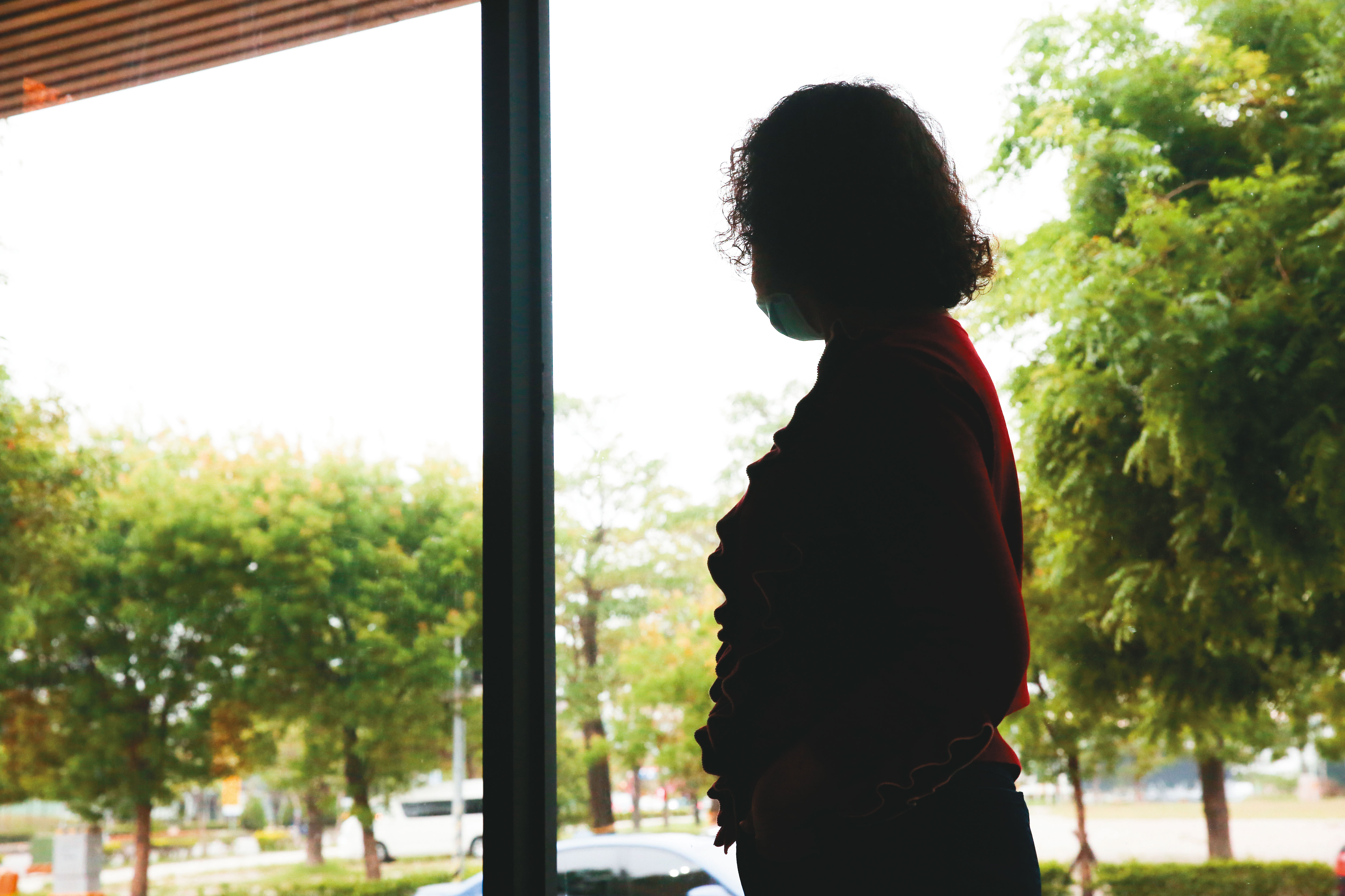 前信徒B母(圖)一開始不相信女兒遭少龍性騷,知道真相後十分自責。