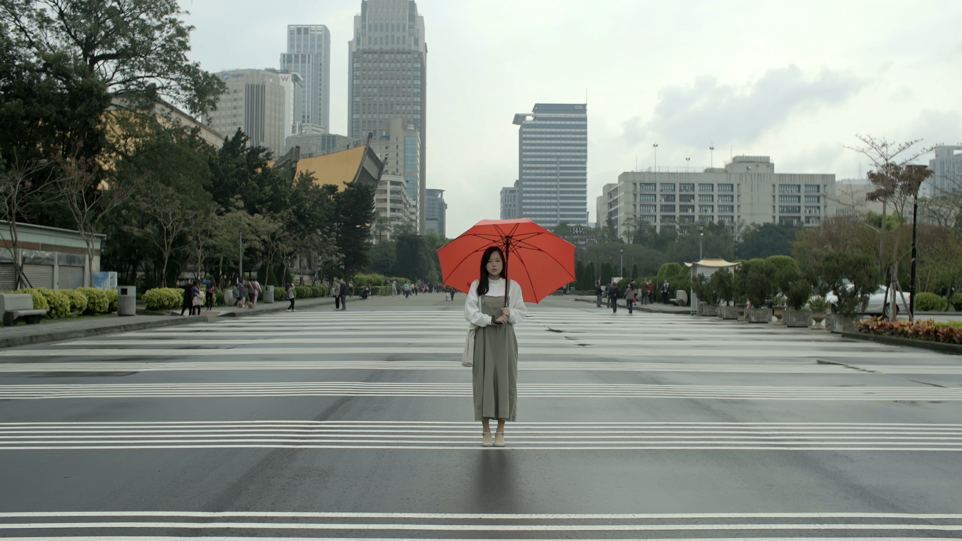 新加坡短片《太陽雨》來台灣取景，並找了台灣演員參與演出。（新戲院提供）