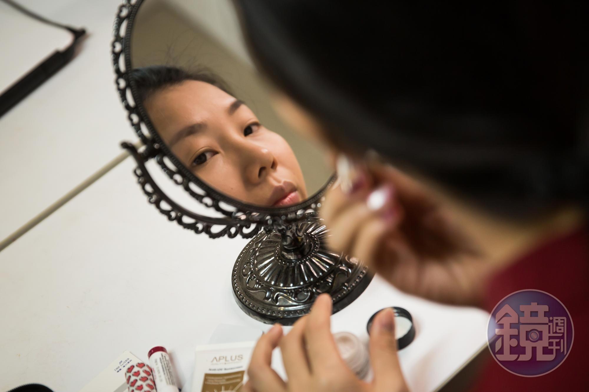 曾經苦過,讓傅美慧更珍惜眼前所擁有的幸福,經營美容事業力求穩紮穩打。