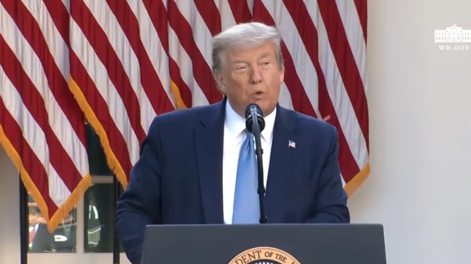 美國總統川普表示將會追究WHO管理不善與隱瞞疫情的責任，期間將停止對WHO的金援。（翻攝白宮臉書）