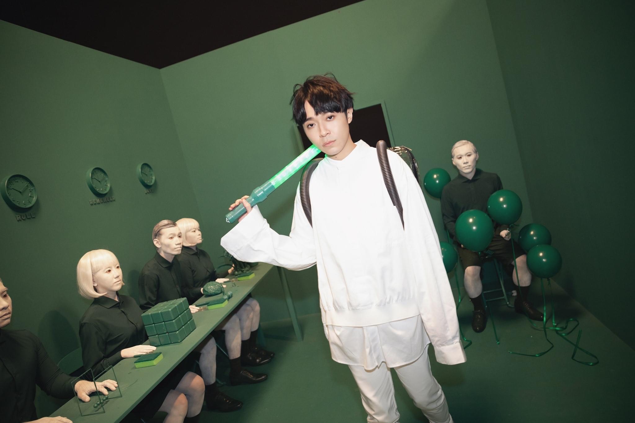 吳青峰與林暐哲的版權之爭，一審判決結果青峰贏了。（摘自吳青峰臉書）