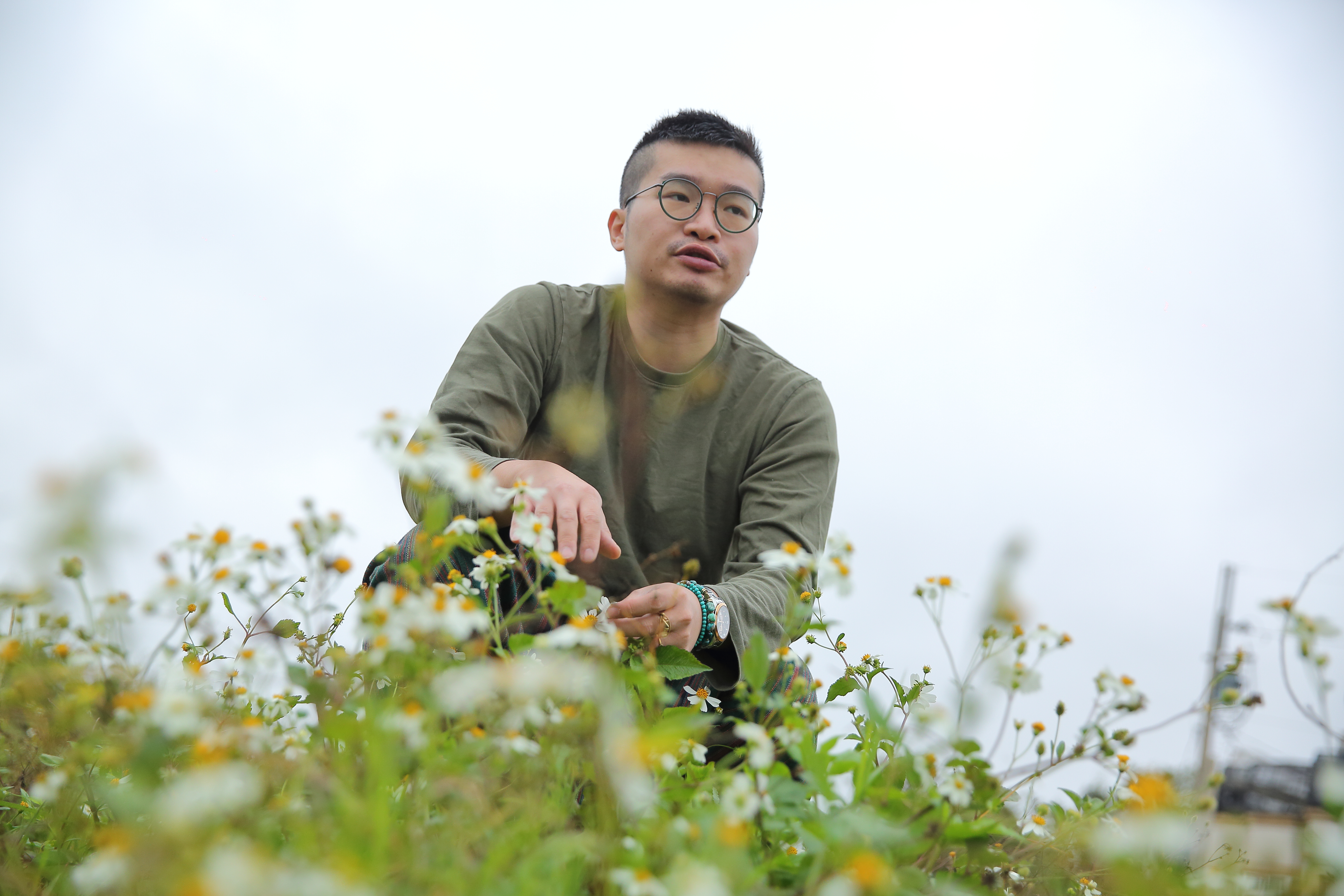 家族沒有遺傳病史，李俊頡突然發病，台灣的醫師研判，可能與他小時候患有妥瑞氏症相關。