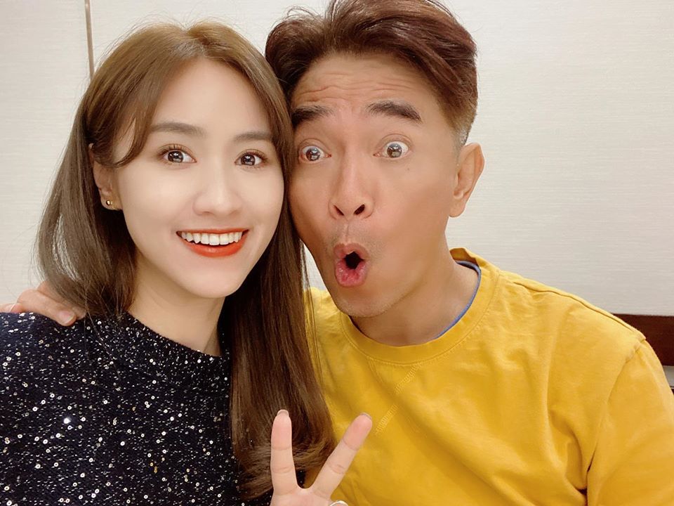 吳宗憲為了一圓女兒吳姍儒的演藝夢,全程參與女兒主持處女秀,之後還一起合作《小明星大跟班》多年。(翻攝自吳姍儒臉書)