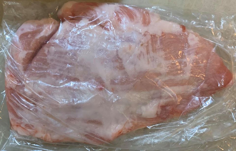 今天用的是豬頸肉。