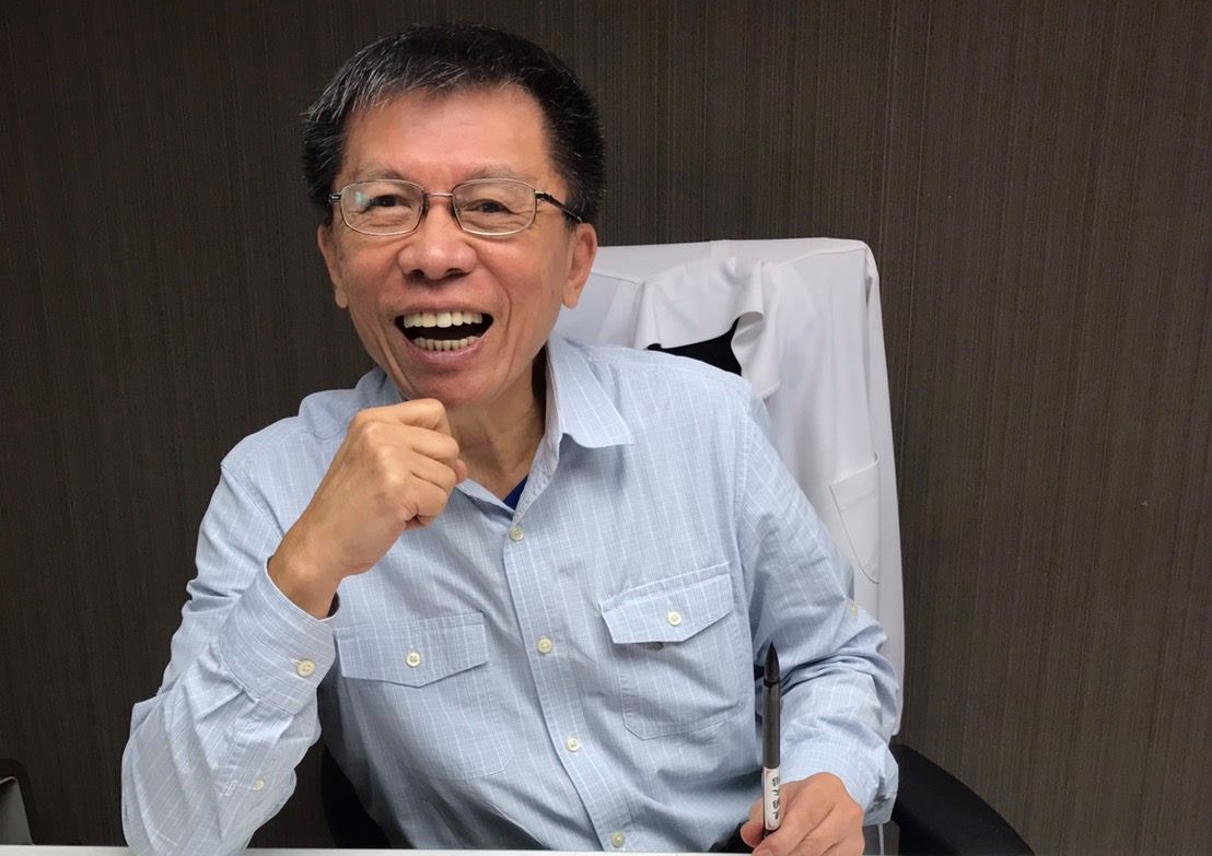 前立委沈富雄在臉書po文,認為這次的新型冠狀病毒屬於「佛系的」,讓許多網友相當傻眼。(翻攝自沈富雄臉書)