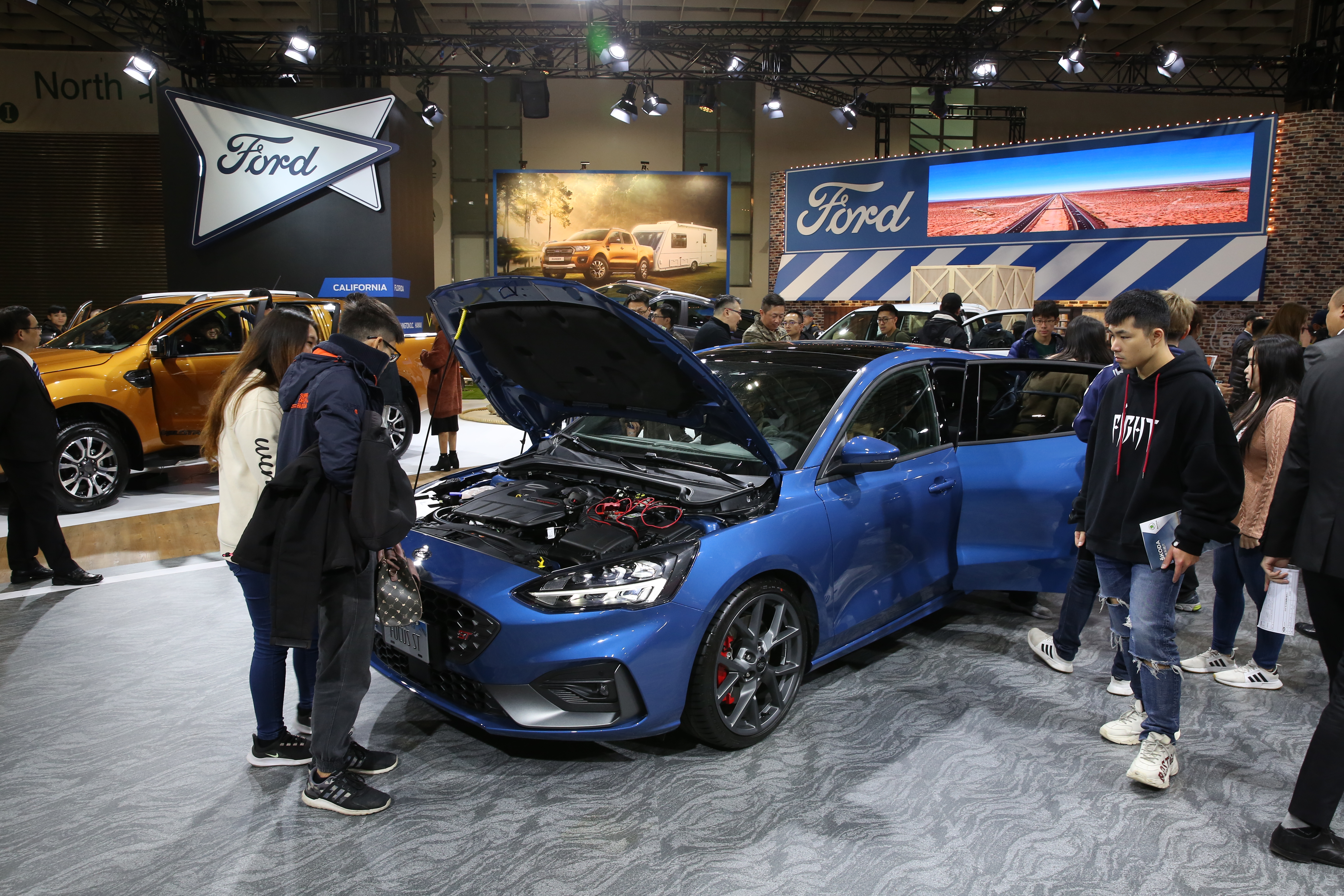 福特六和汽車開出停工的第一槍，宣布生產線22日起停工至少一週。