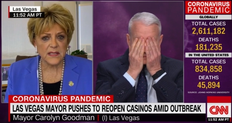 拉斯維加斯市長卡洛琳古德曼（左）接受CNN專訪，表示復工應該是老闆要自己想辦法。（翻攝自CNN）