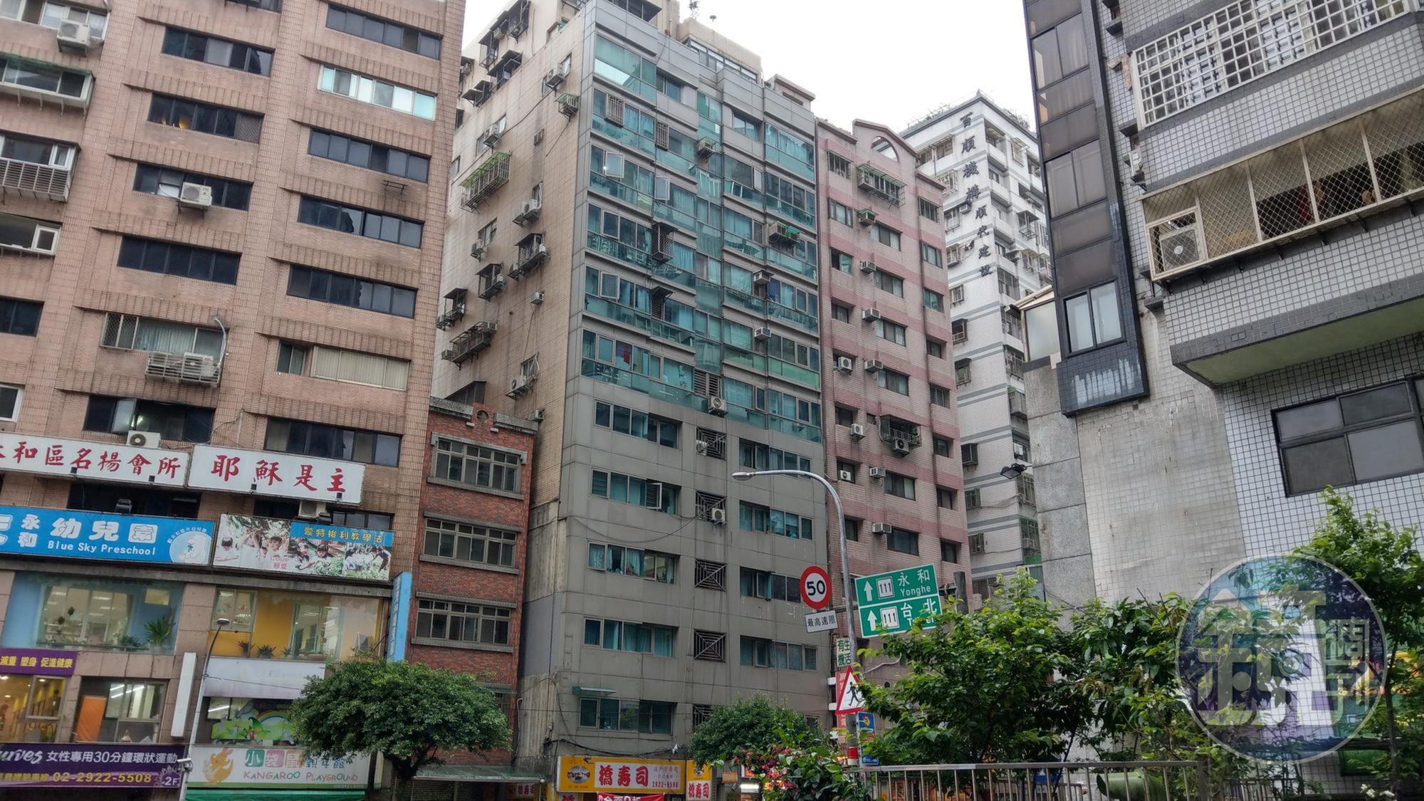 戶位於新北市的凶宅被分割登記為2個戶牌後出售，法官認定仍屬凶宅。