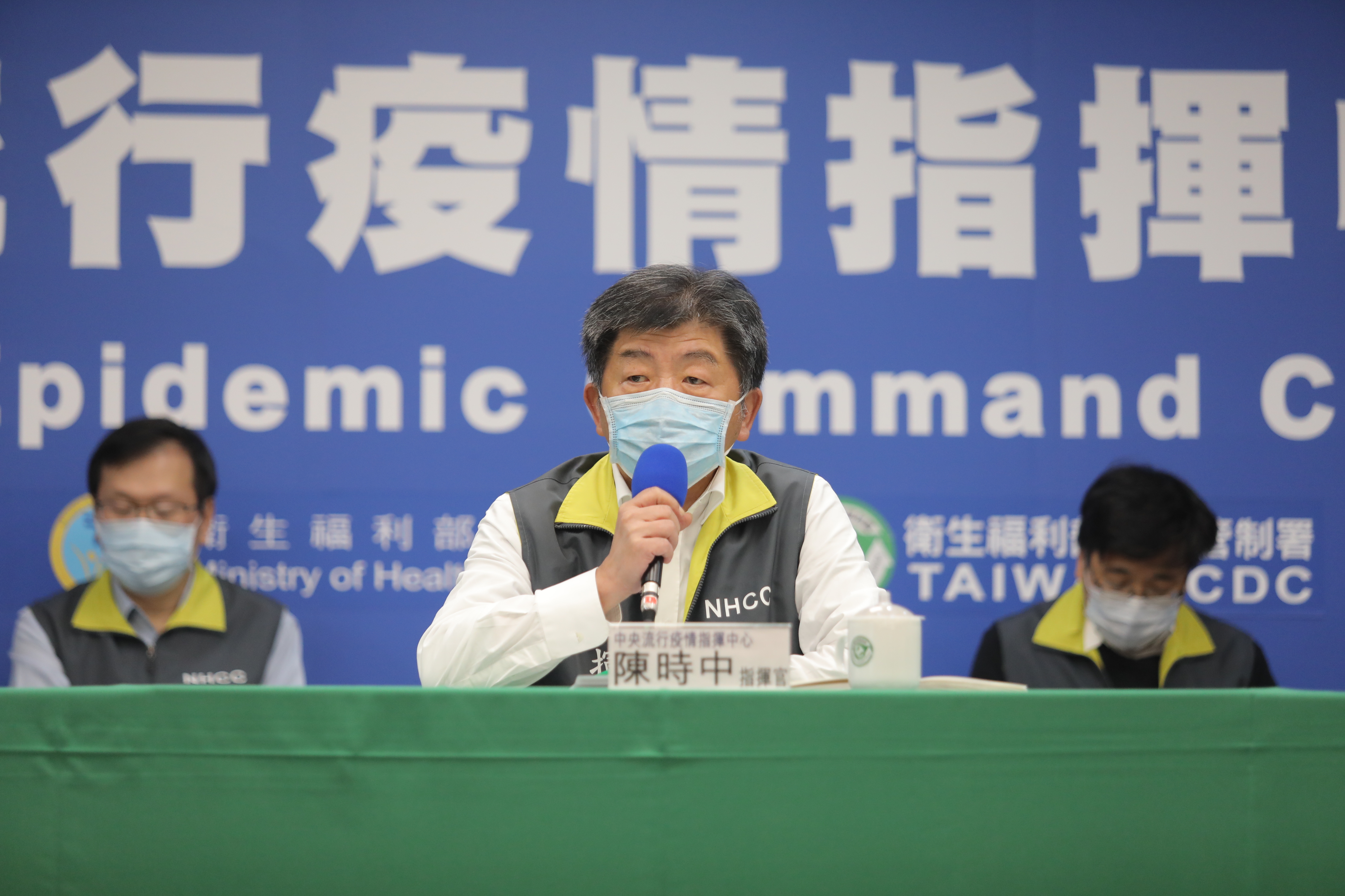 今天敦睦艦隊磐石艦再添1例確診，暫無本土病例新增。