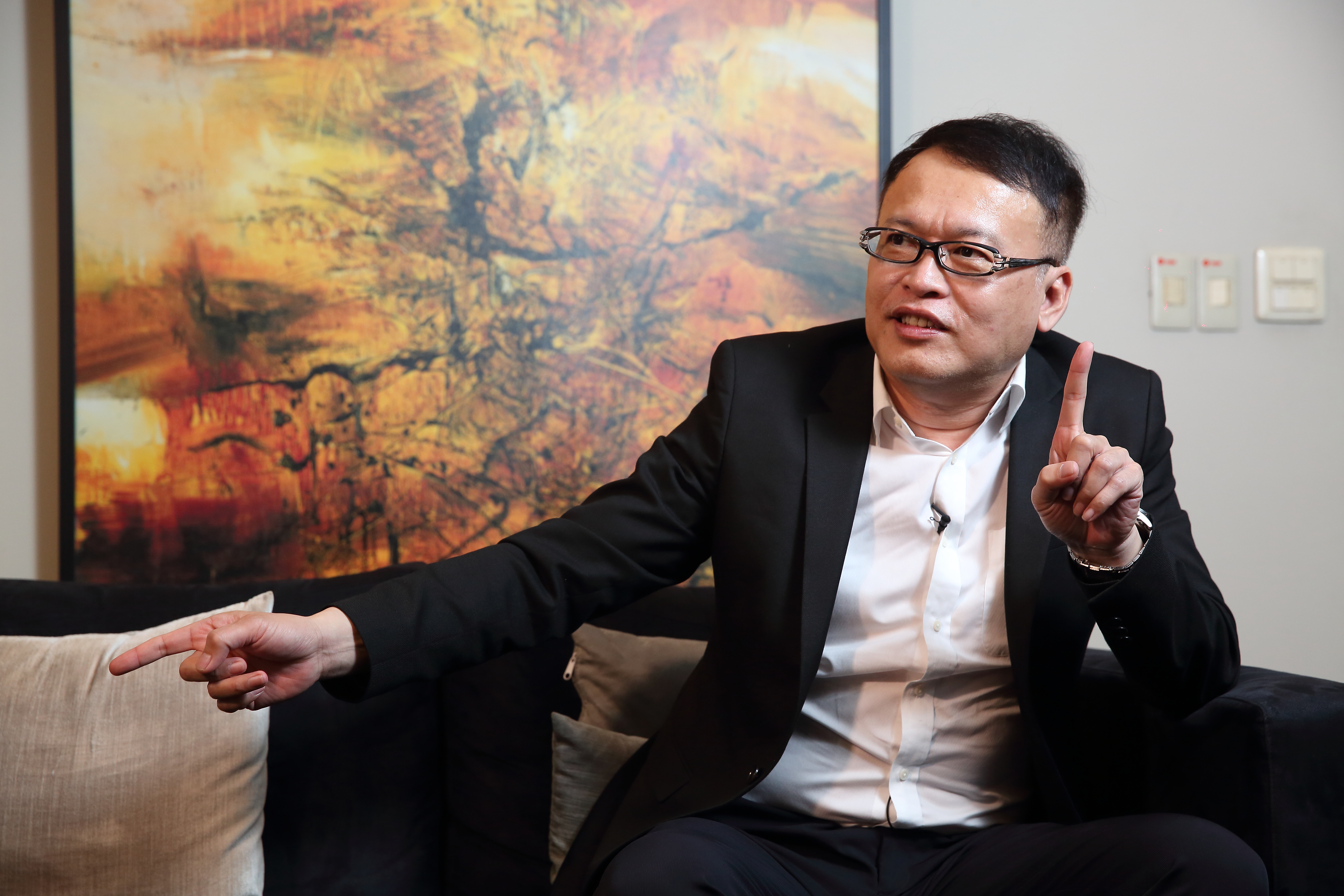 廖俊吉是天生的業務高手，他把做生意當交朋友，很容易突破別人的心防。