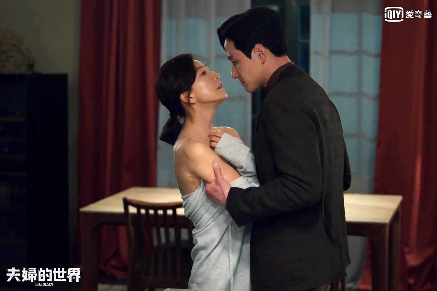 《夫婦的世界》進入後半部，金喜愛與朴海俊劍拔弩張的對手戲讓人屏息。（愛奇藝台灣站提供）