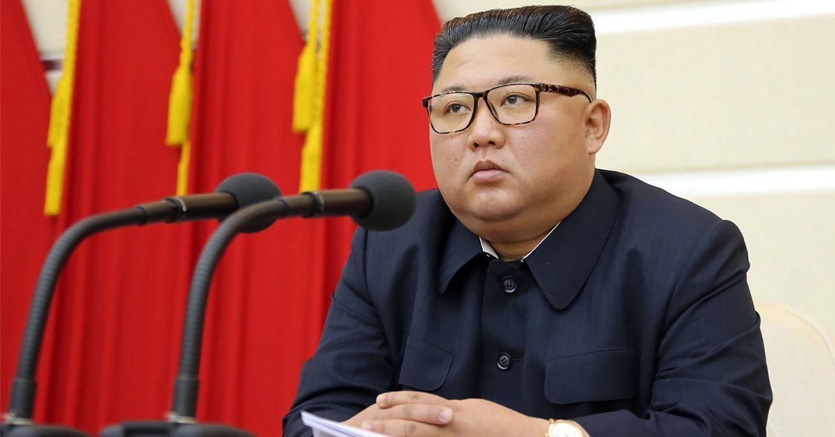 南韓總統文在寅的統一外交安保特別顧問文正仁對外透露，目前金正恩不只健康的活著，而且狀況也很好。（翻攝自推特）