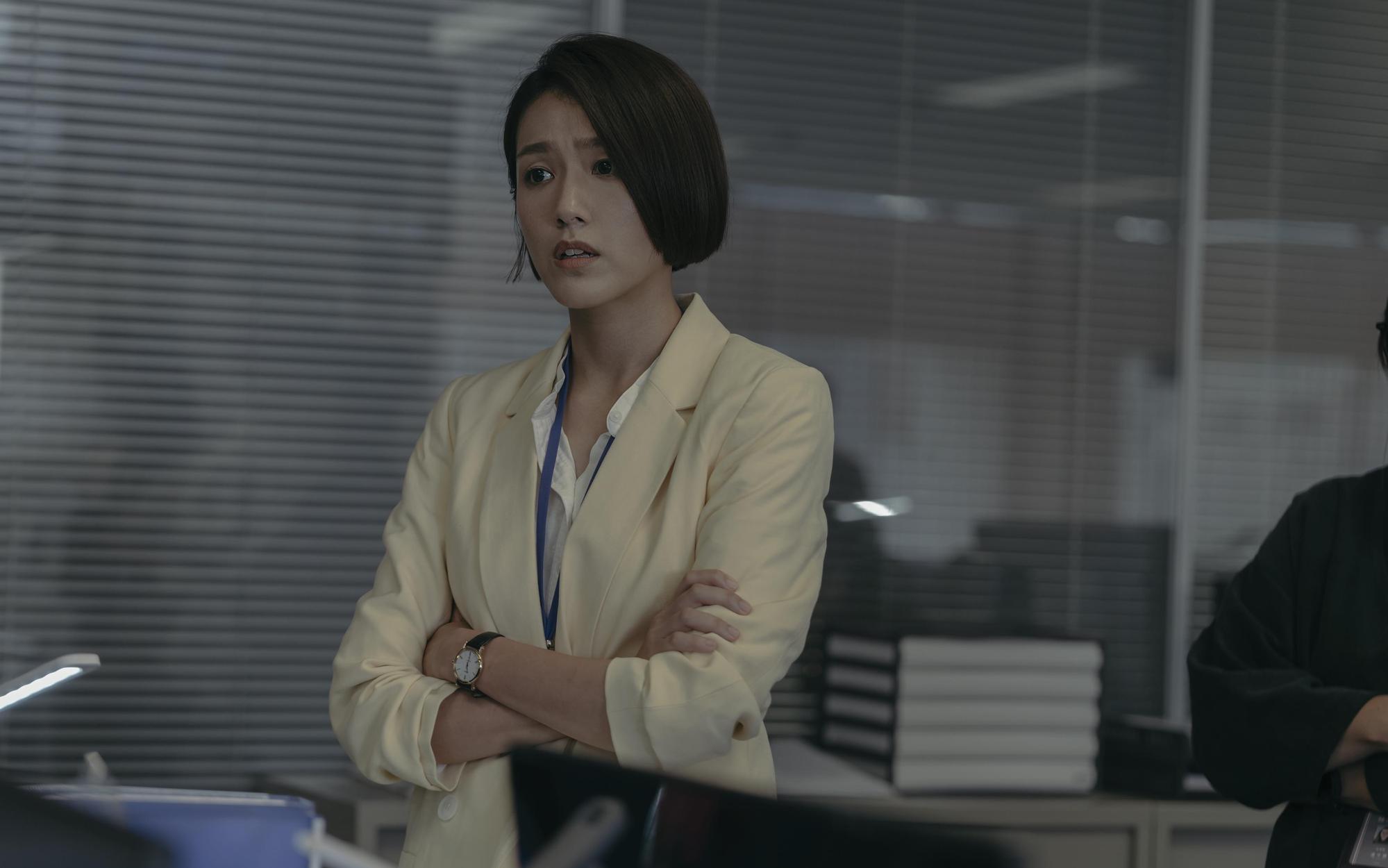 《花甲》林意箴演出「心機婊」,陰了許瑋甯。(Netflix提供)