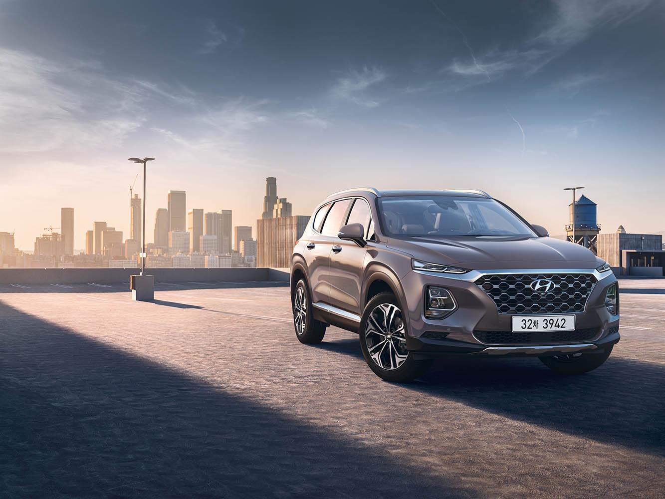 HYUNDAI SantaFE 汽油尊爵型