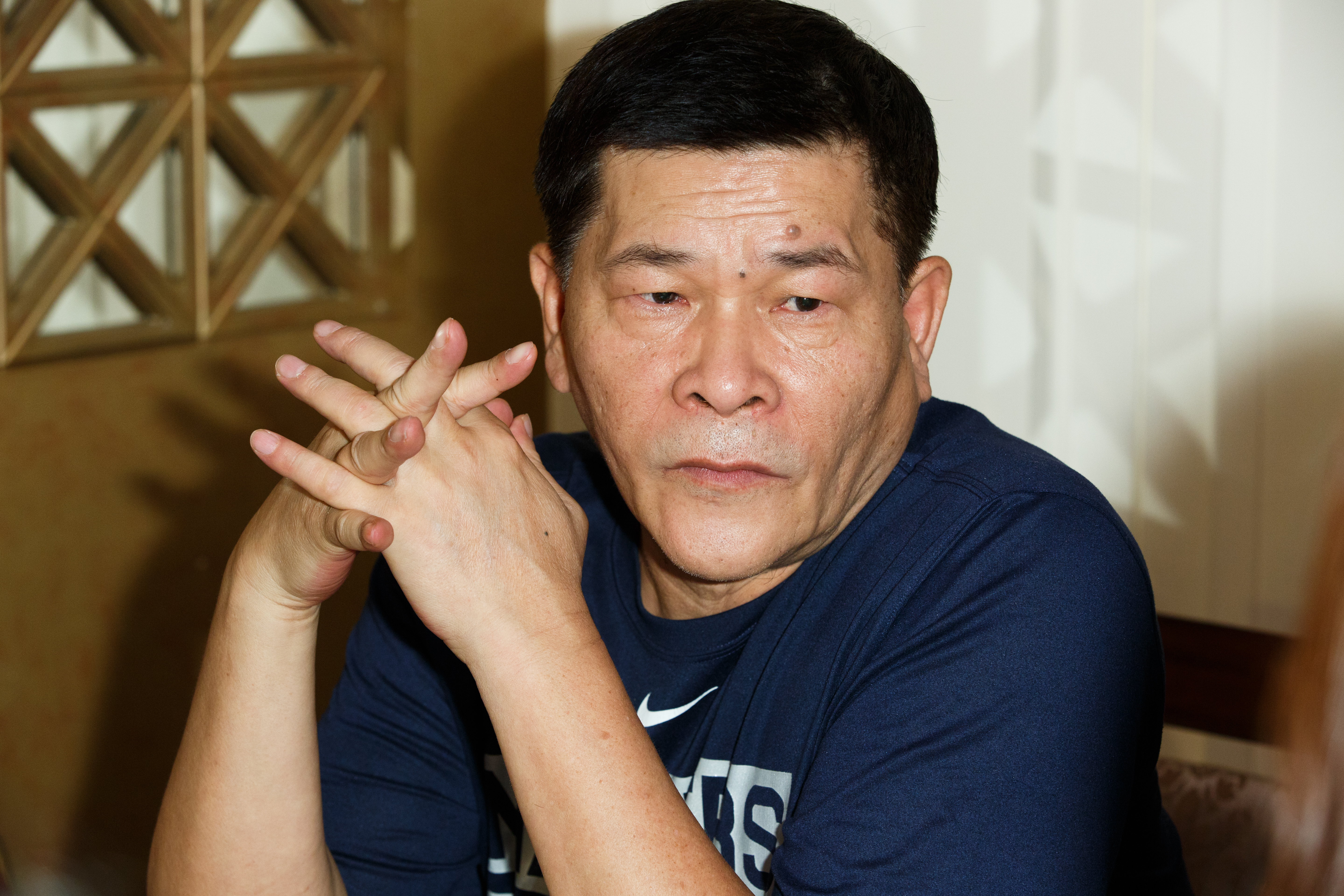 澎恰恰日前欲借貸，卻遭充當「金主」的朋友要求先匯款百萬元抵押，沒想到彭照做卻拿不到借款。