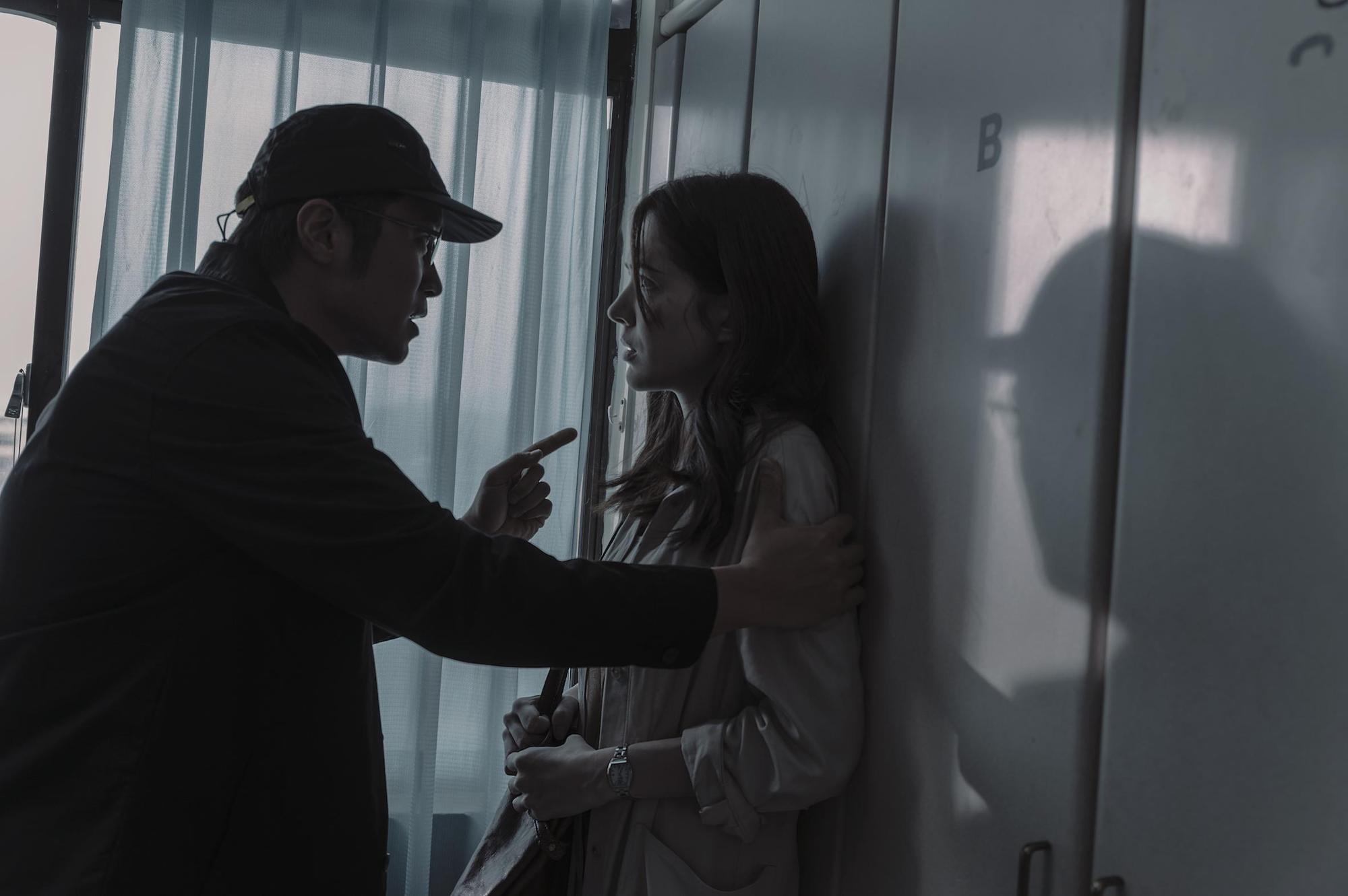 張孝全和許瑋甯有不少激烈的對手戲。（Netflix提供）