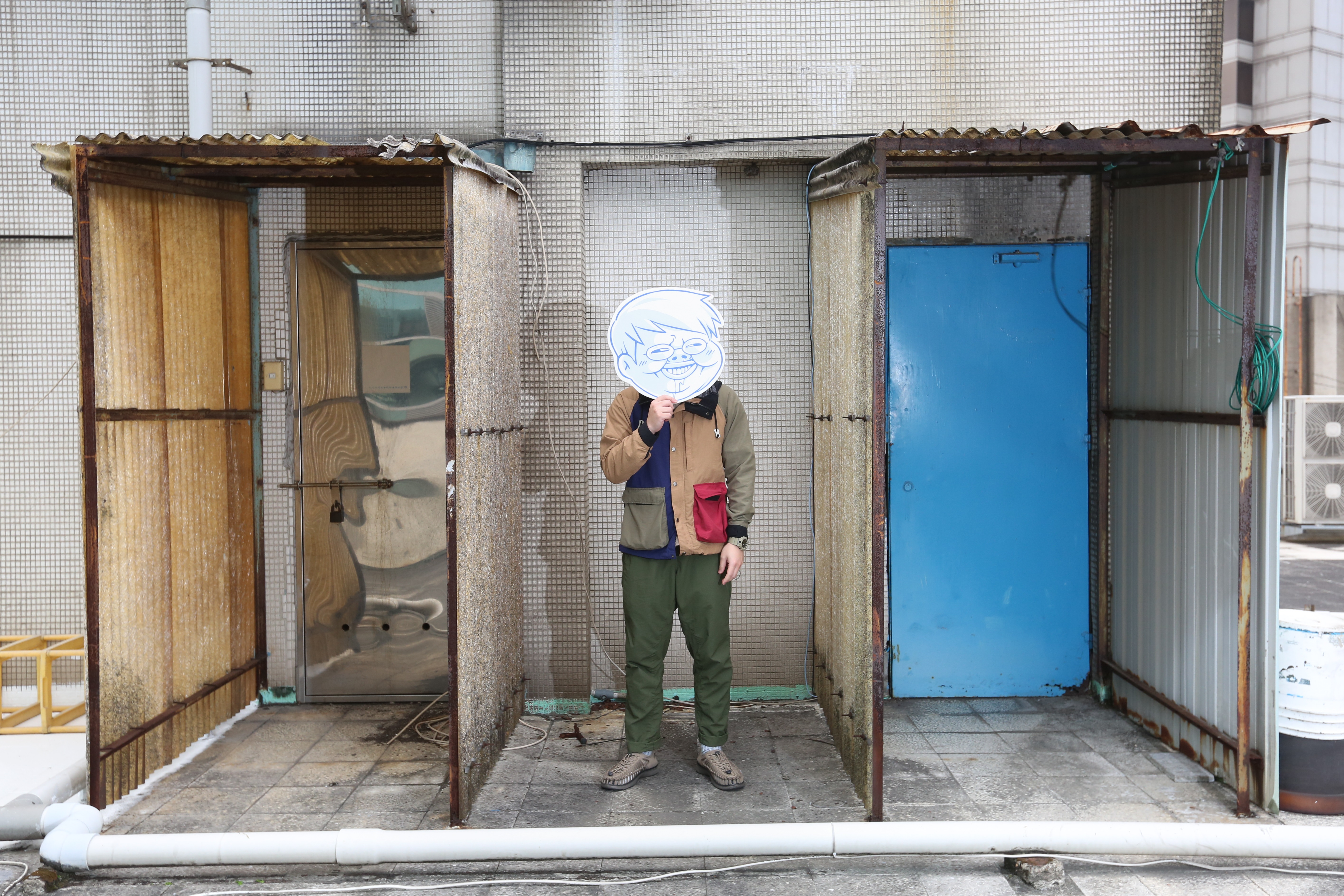 A RAY說，成為漫畫家是目標也是夢想，而靠漫畫來養活自己的又是少數中的少數，他因此非常欽佩漫畫家。