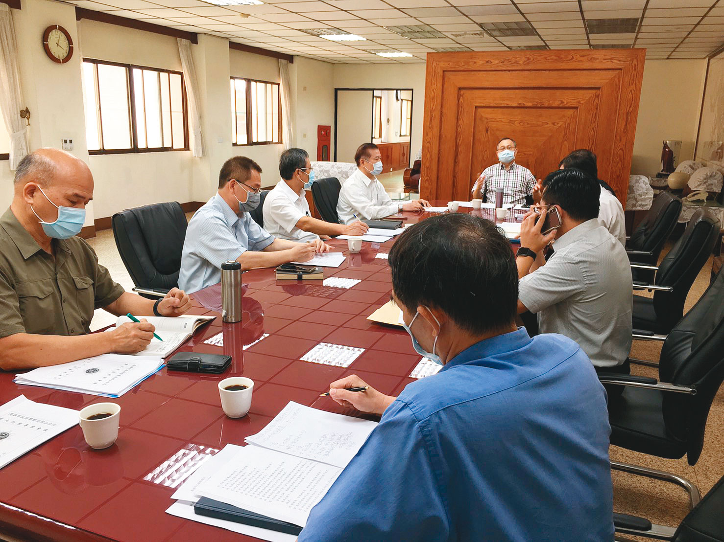 警政署長陳家欽十分重視桶屍案，案發第2天親自南下主持專案會議。（警方提供）