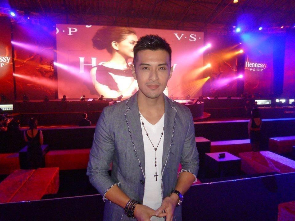 祝釩剛被封「台北種馬」，卻三度涉毒。（翻攝自祝釩剛臉書）