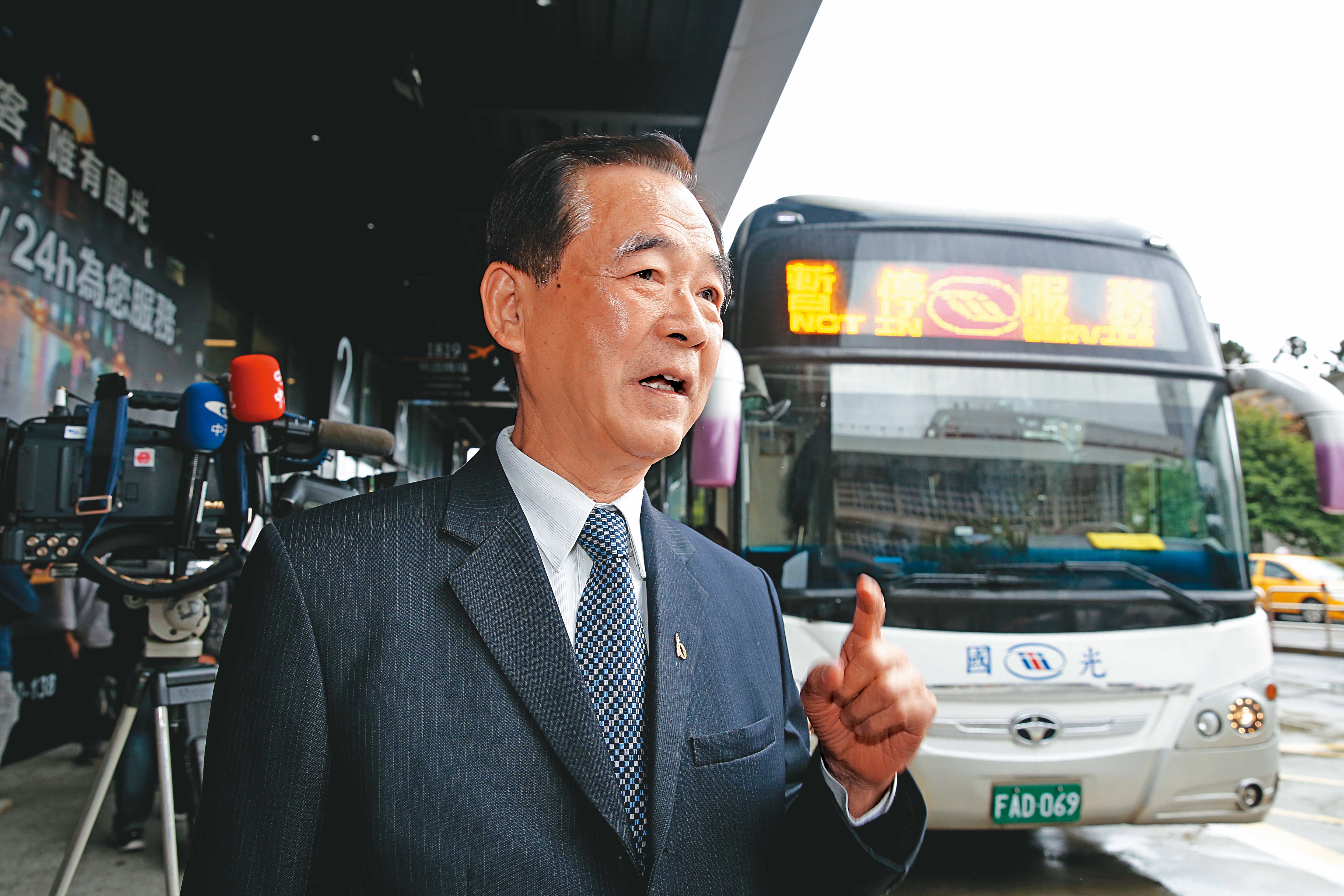 國光客運副董事長王應傑認為，此次疫情或許是促成國道客運業轉型的契機。