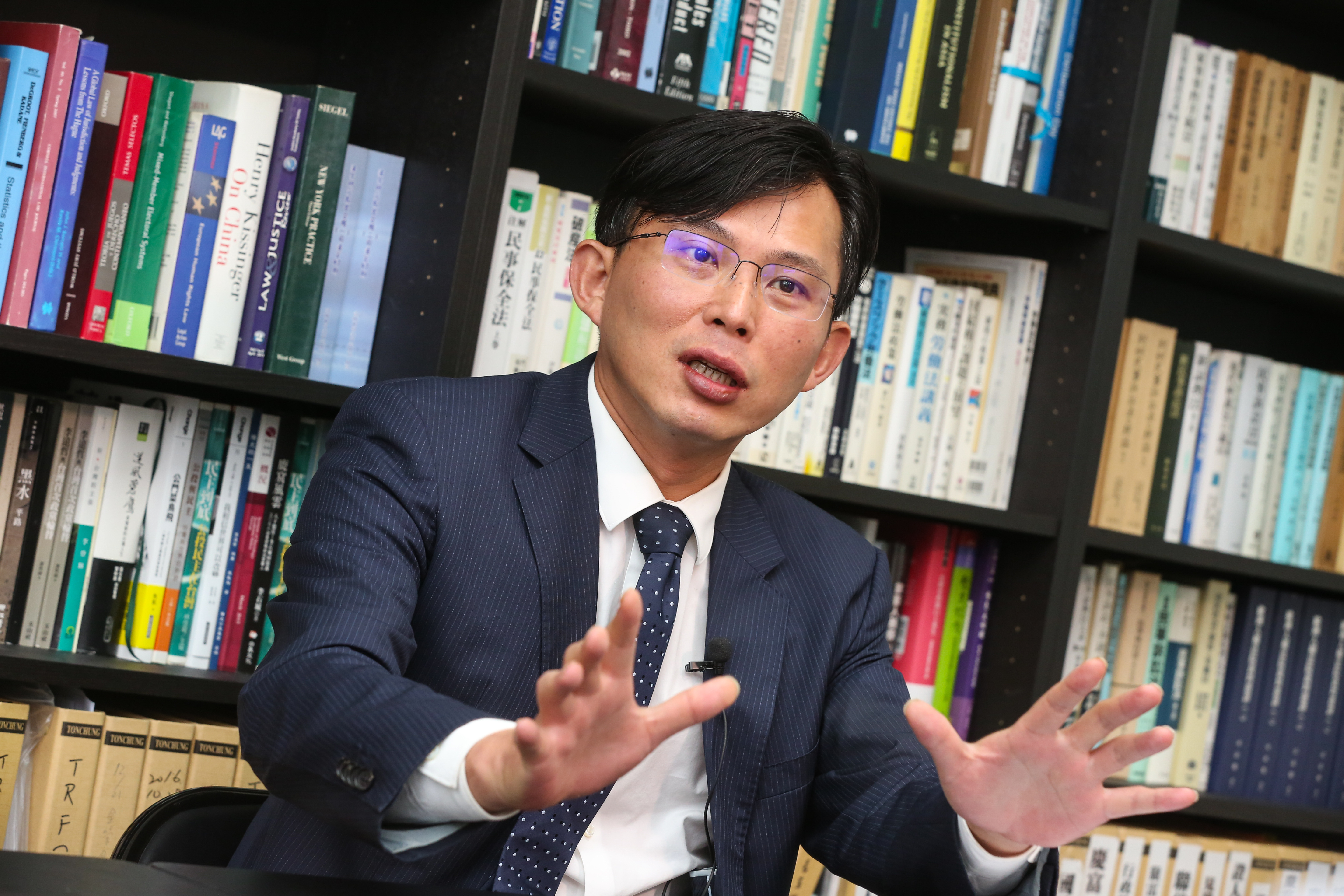 黃國昌近期接受大同市場派提名，準備用獨董身分徹查大同弊案。