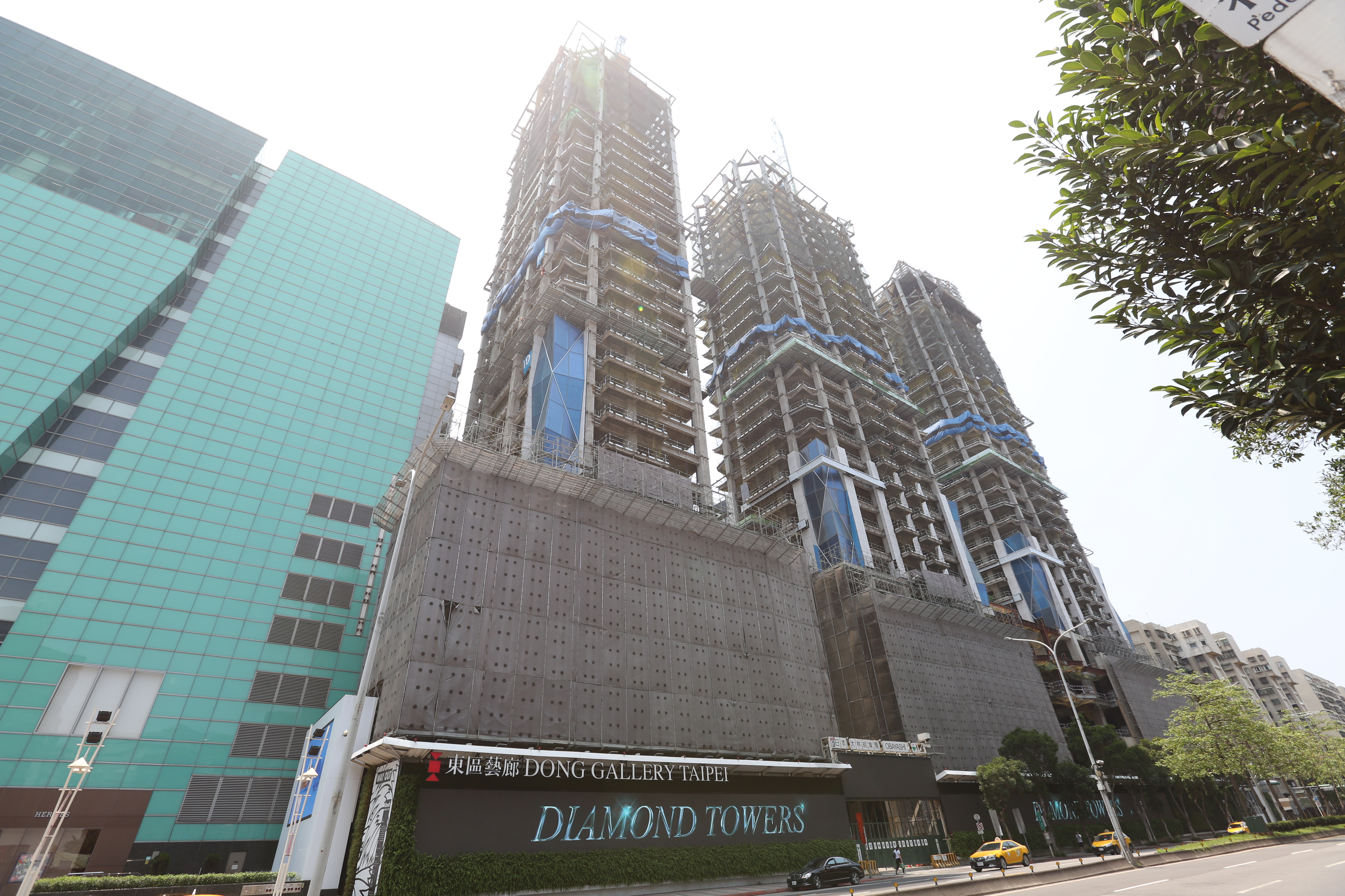 外傳王光祥手頭吃緊，他直言自己光靠北市東區的正義國宅就可進帳4、5百億元，強調財務沒問題。