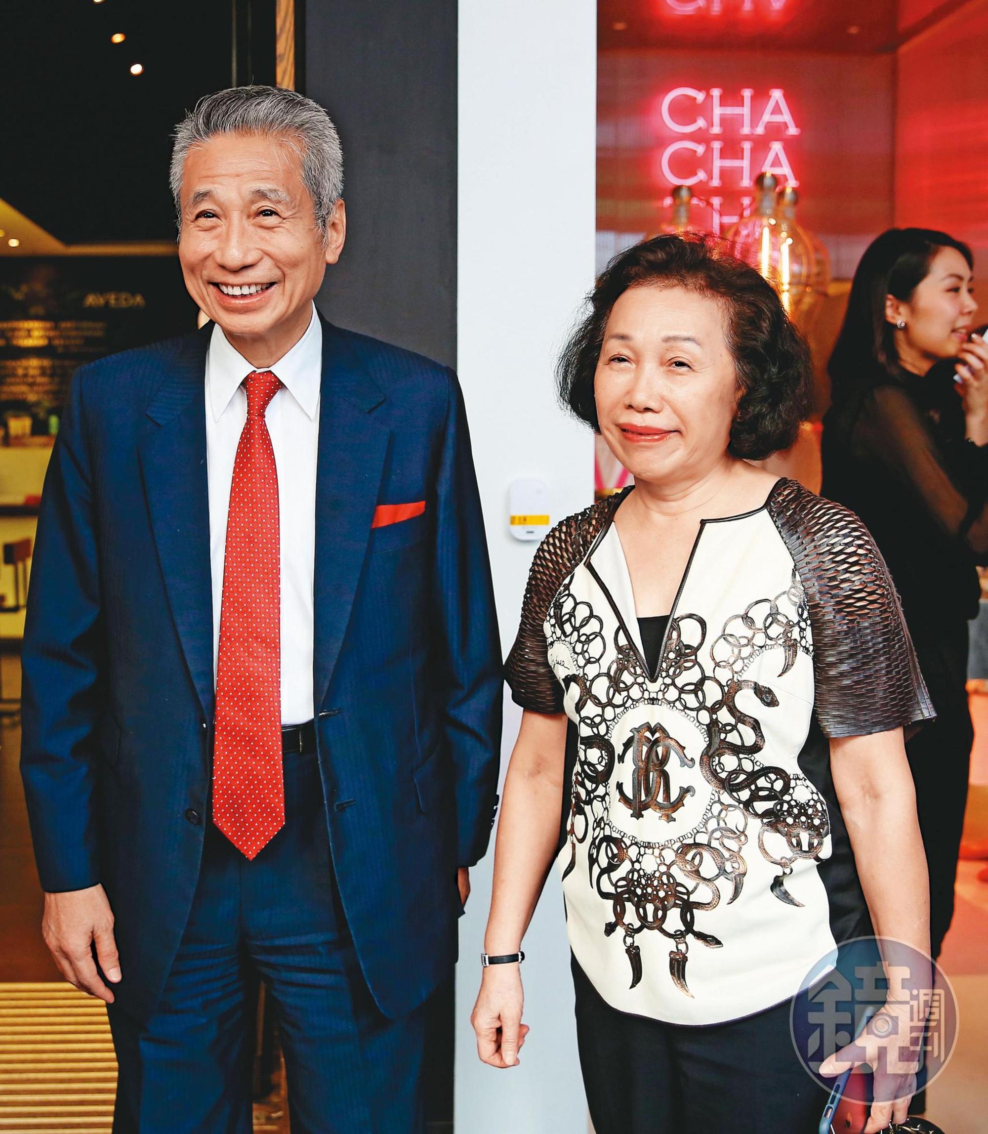 以王光祥（左）為首的市場派，自信手中股權足以翻天，強調只怕公司派又像3年前使「奧步」。