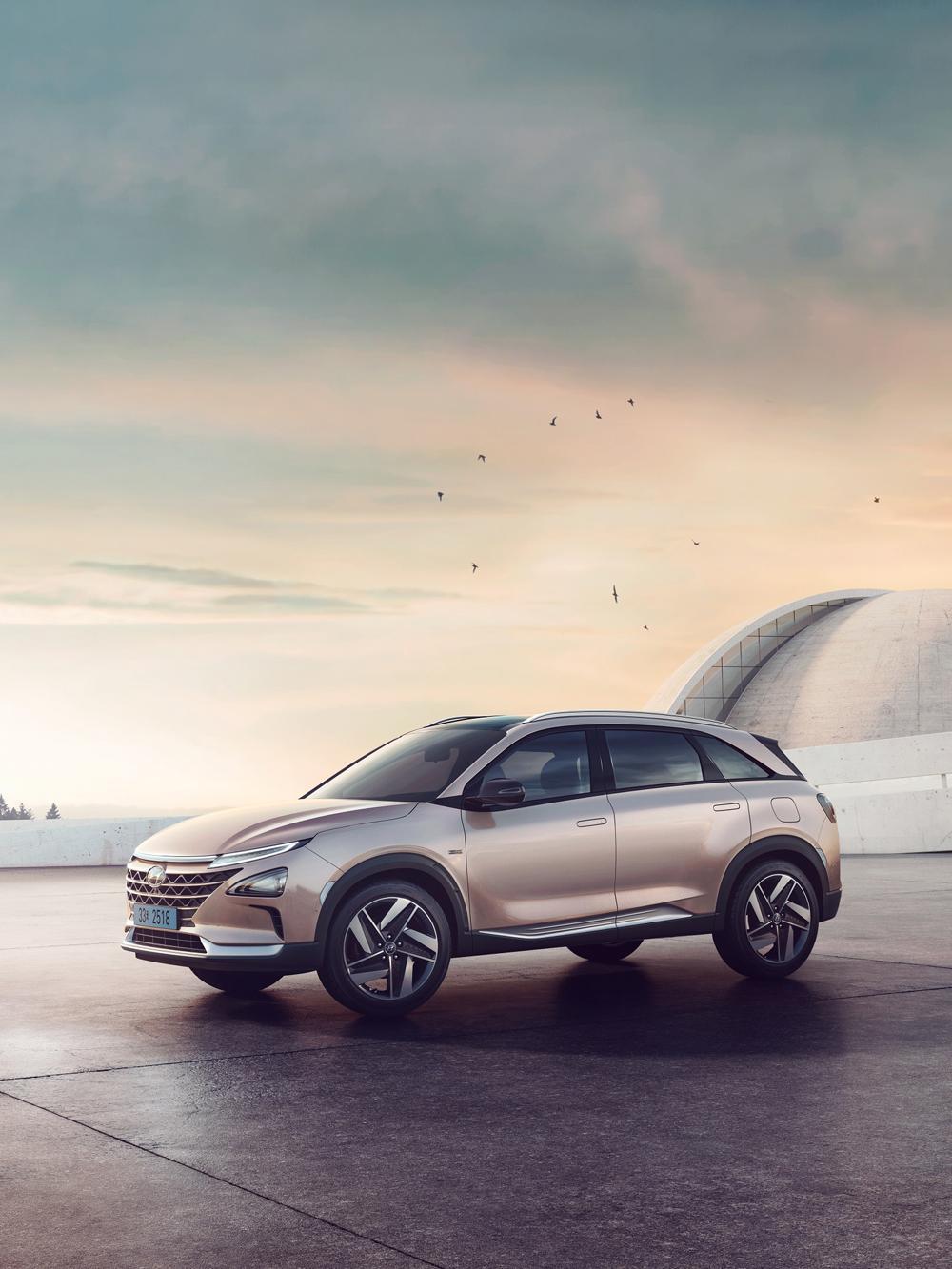 根據「2025 HYUNDAI品牌戰略」的規劃，HYUNDAI現代汽車集團預計在2025年達成全球前三大新能源車廠的目標。
