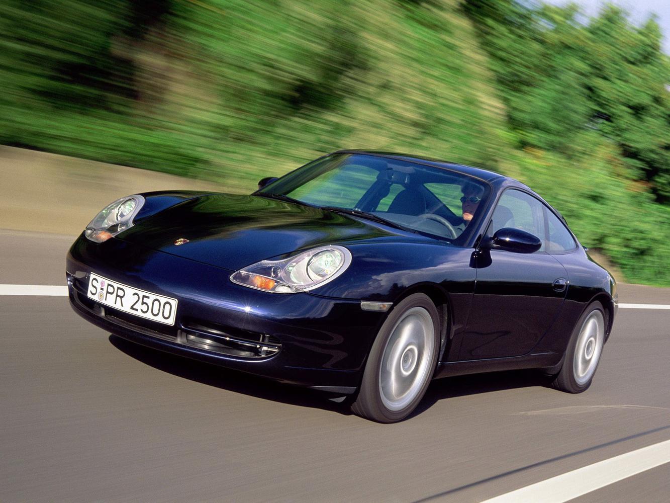 電影《驚天動地60秒》(Gone in 60 Seconds)中出現的保時捷911 Carrera(Type 996)。