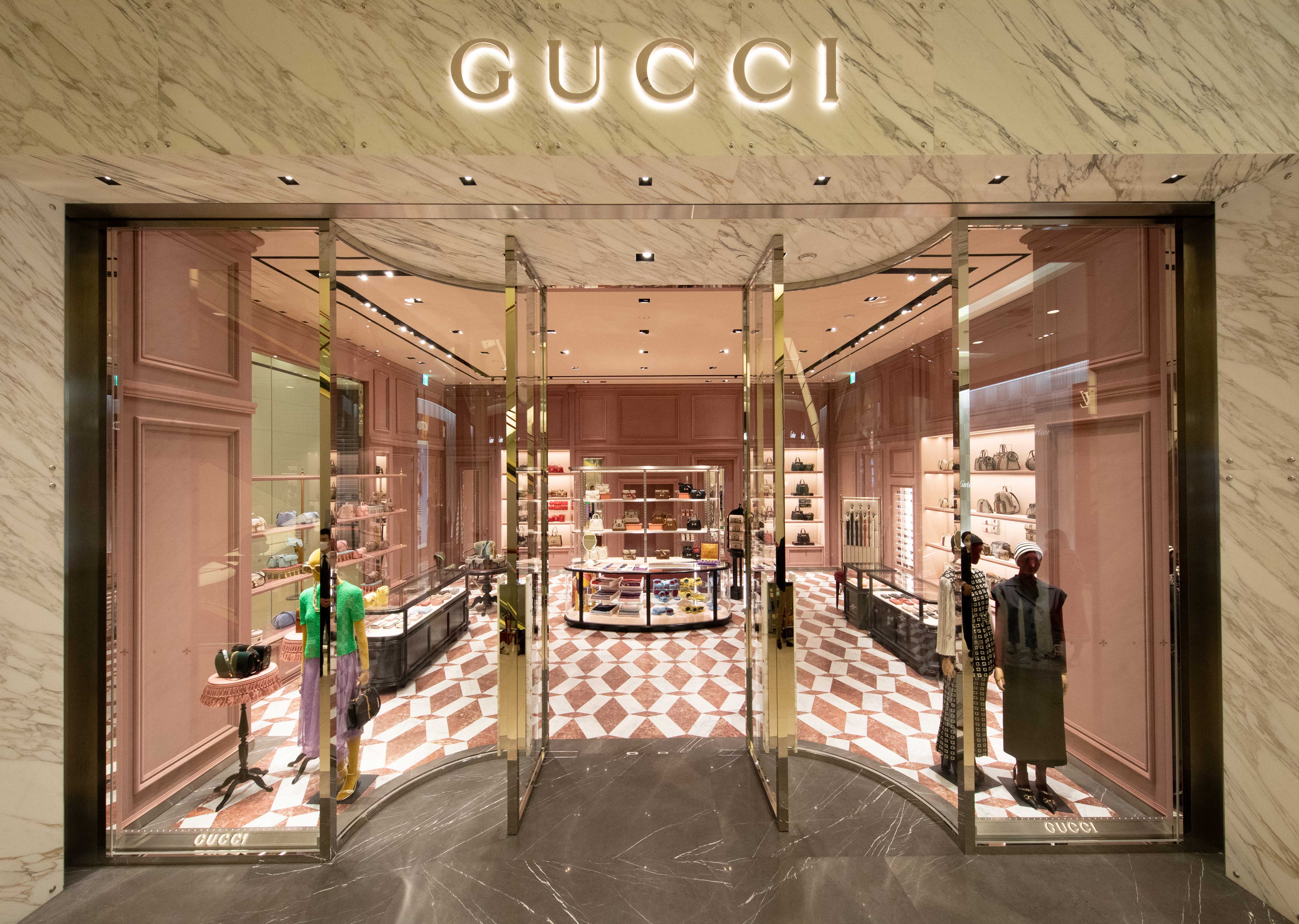 GUCCI宣佈於台北SOGO百貨復興館開設專門店，近340平方米的零售空間換上創意總監Alessandro Michele帶來的全新形象概念。（GUCCI提供）