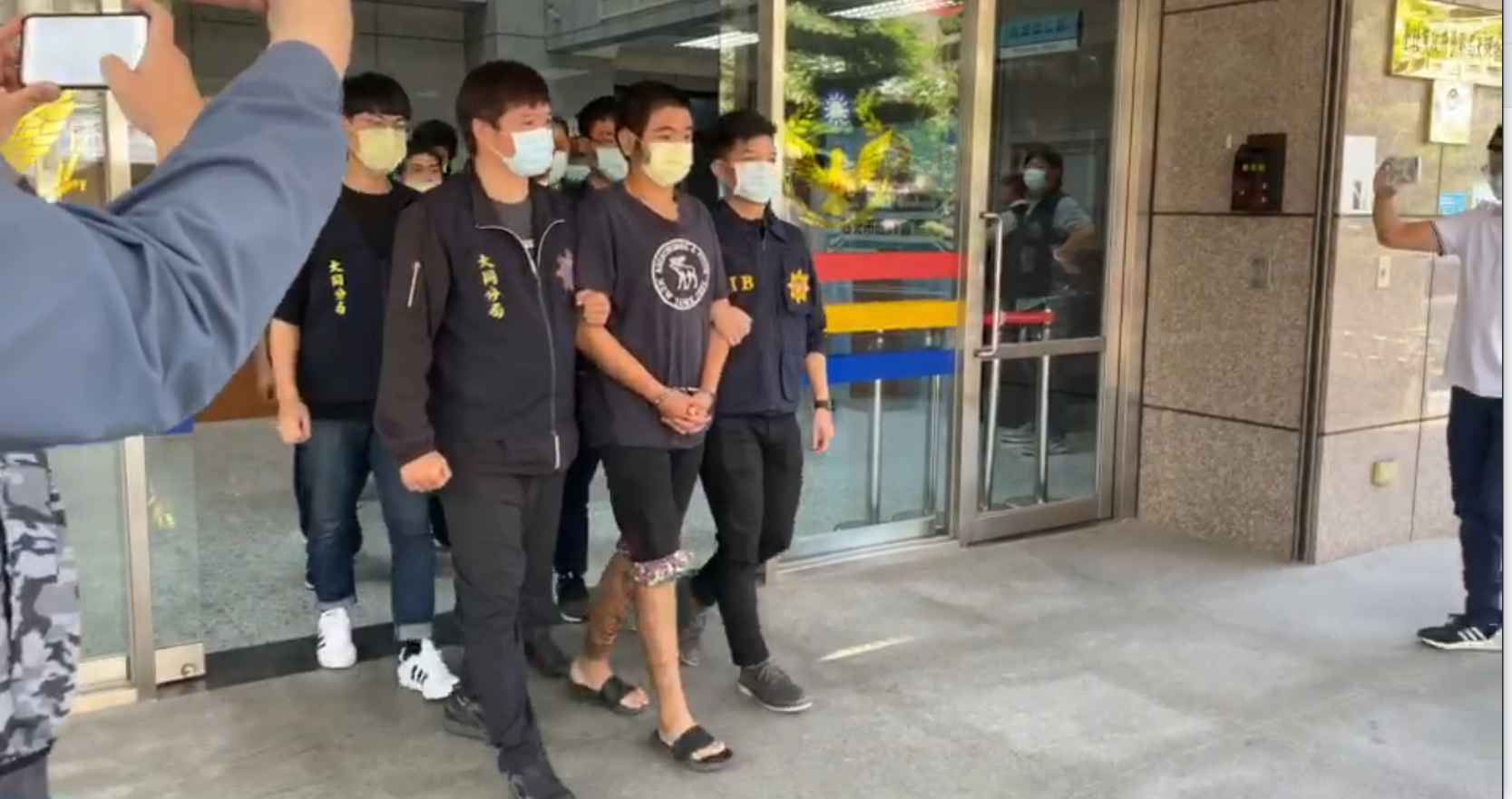李嫌被警方移送法辦，已遭北檢收押。（大同分局提供）