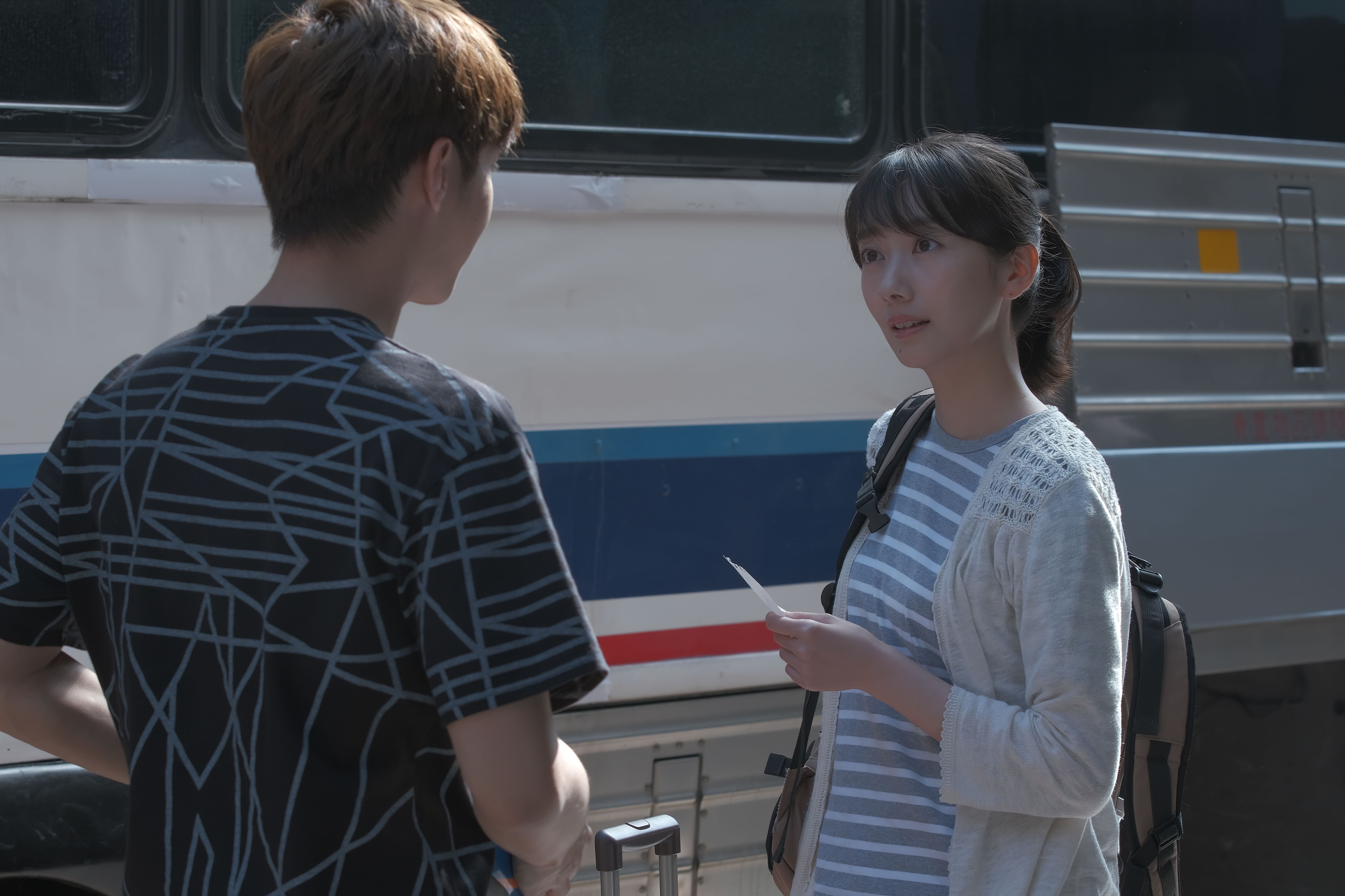 波瑠巧遇炎亞綸，展開一段深刻的跨國愛戀。（公視提供）