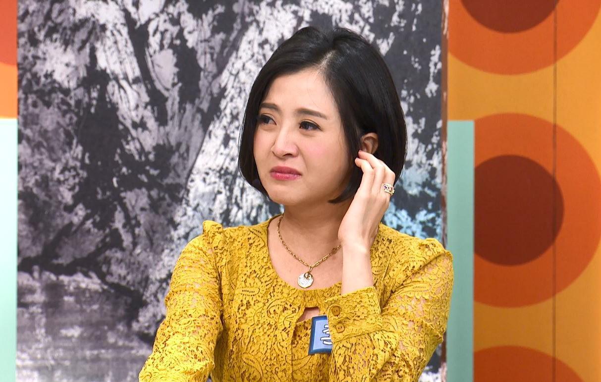 李亮瑾上《話山話水話玲瓏》分享媽媽催婚時紅了眼眶。（公視台語台提供）