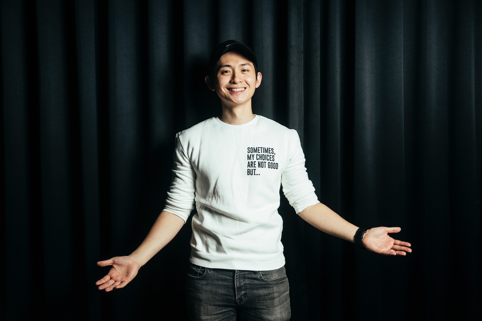 站立喜劇演員博恩竄紅，讓這類型的現場喜劇在台灣漸受歡迎，累積了一定的觀眾群。