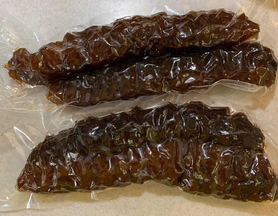 今天用加拿大海參，2支就已足夠。